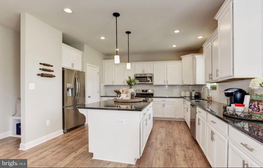 TANYARD COVE NORTH - Residential