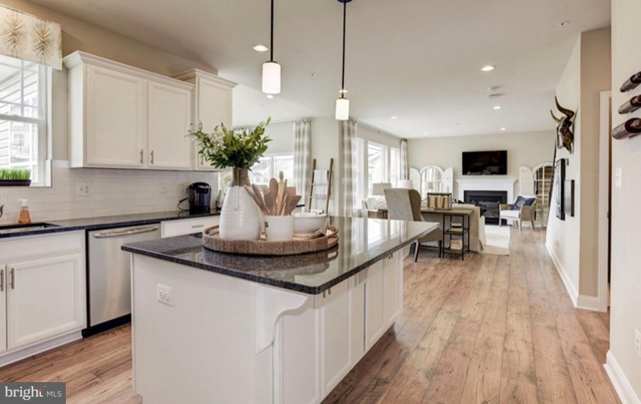 TANYARD COVE NORTH - Residential