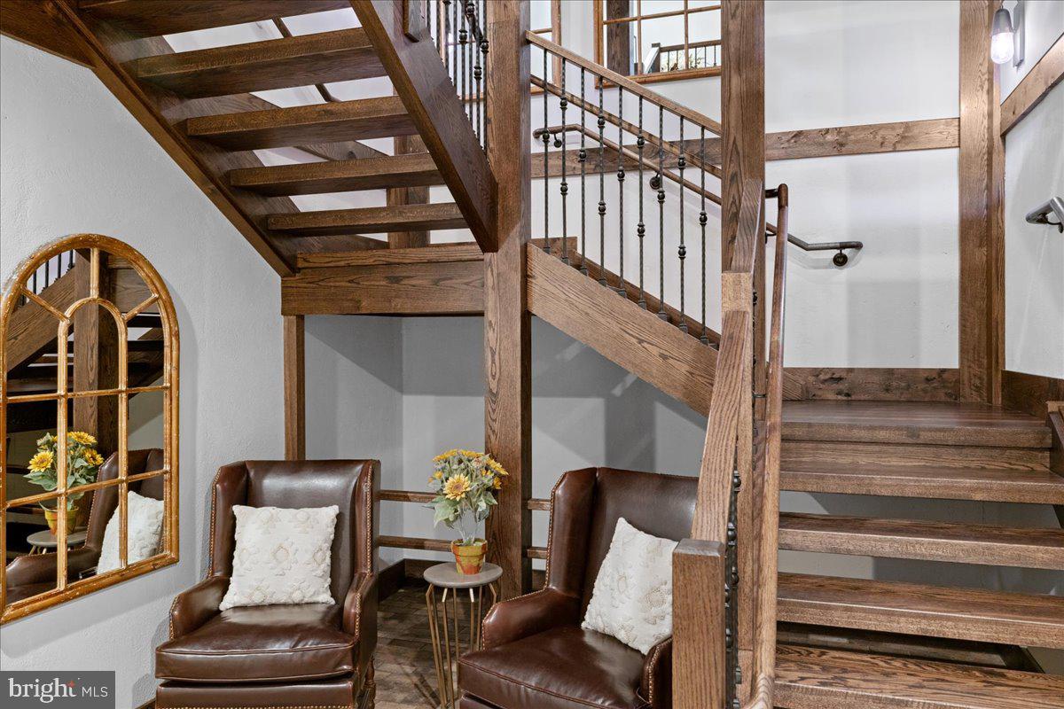 TOWNS EDGE - Residential