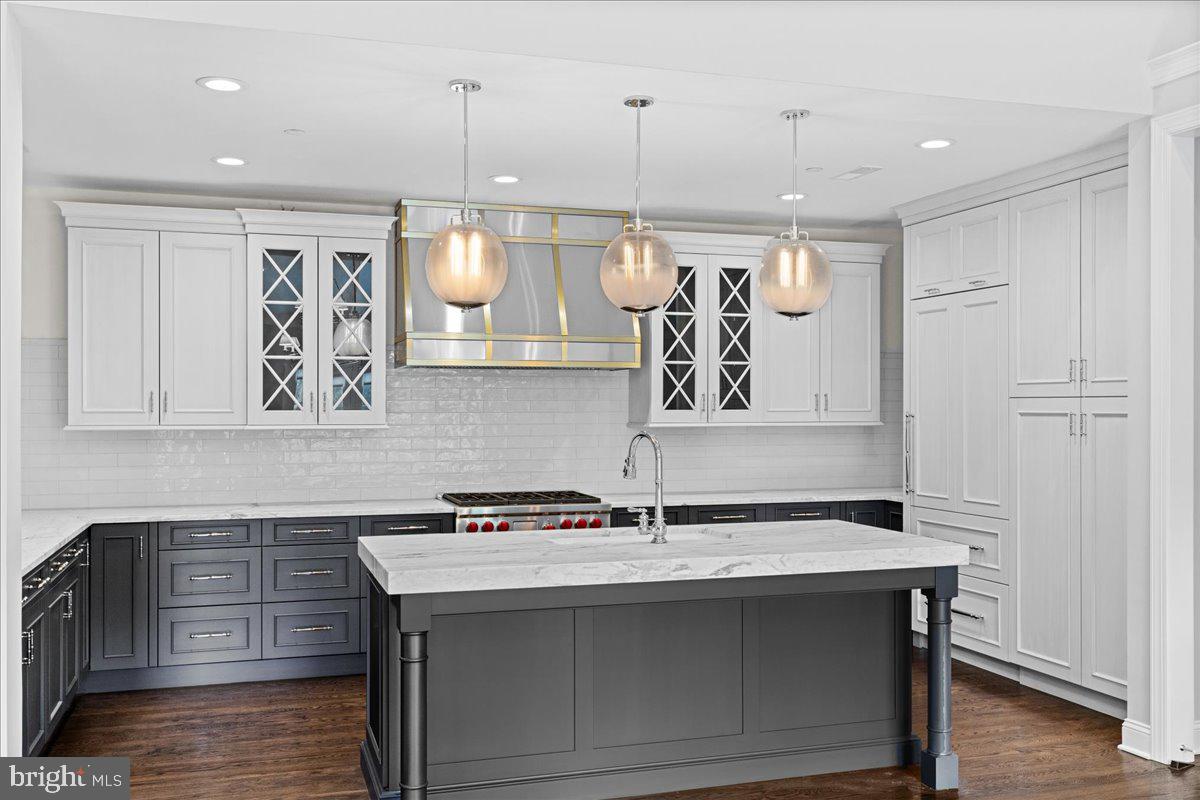 TOWNS EDGE - Residential