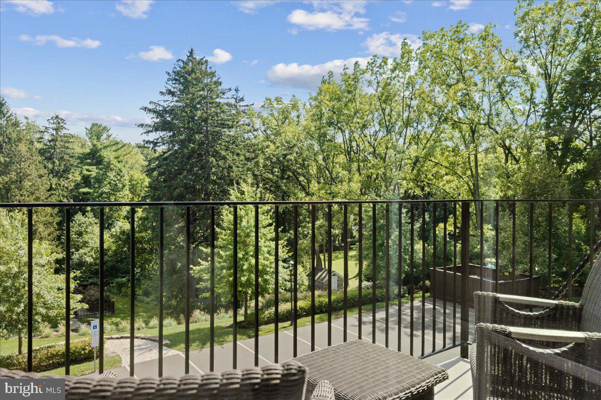 TOWNS EDGE - Residential