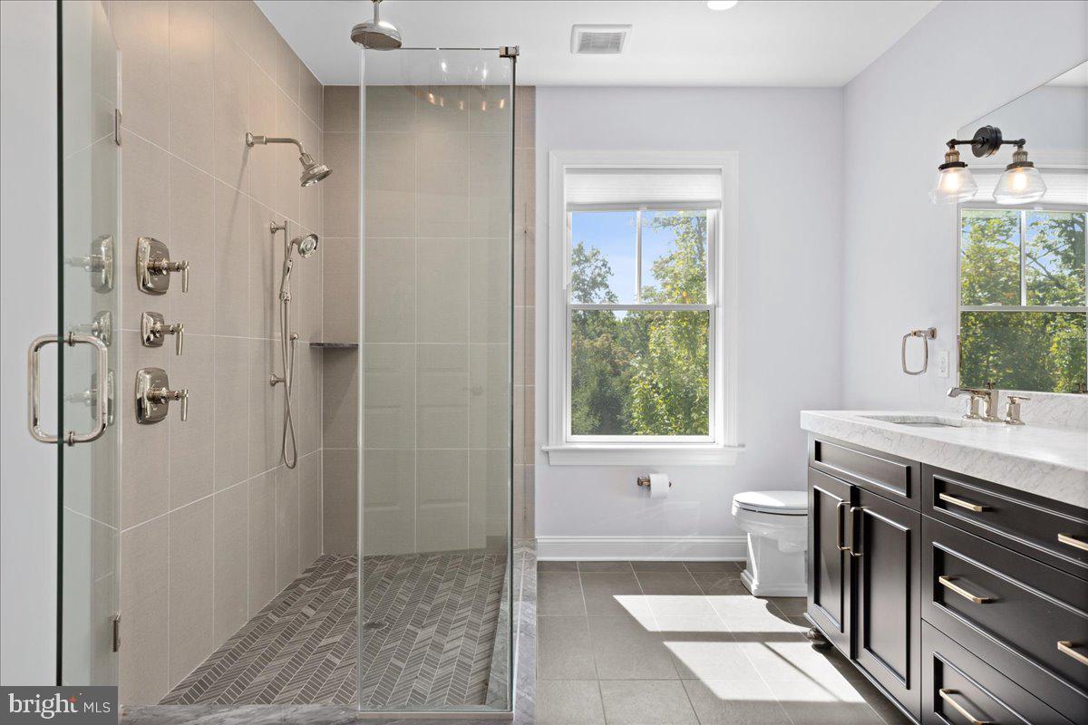 TOWNS EDGE - Residential