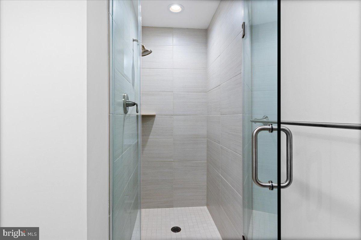 TOWNS EDGE - Residential