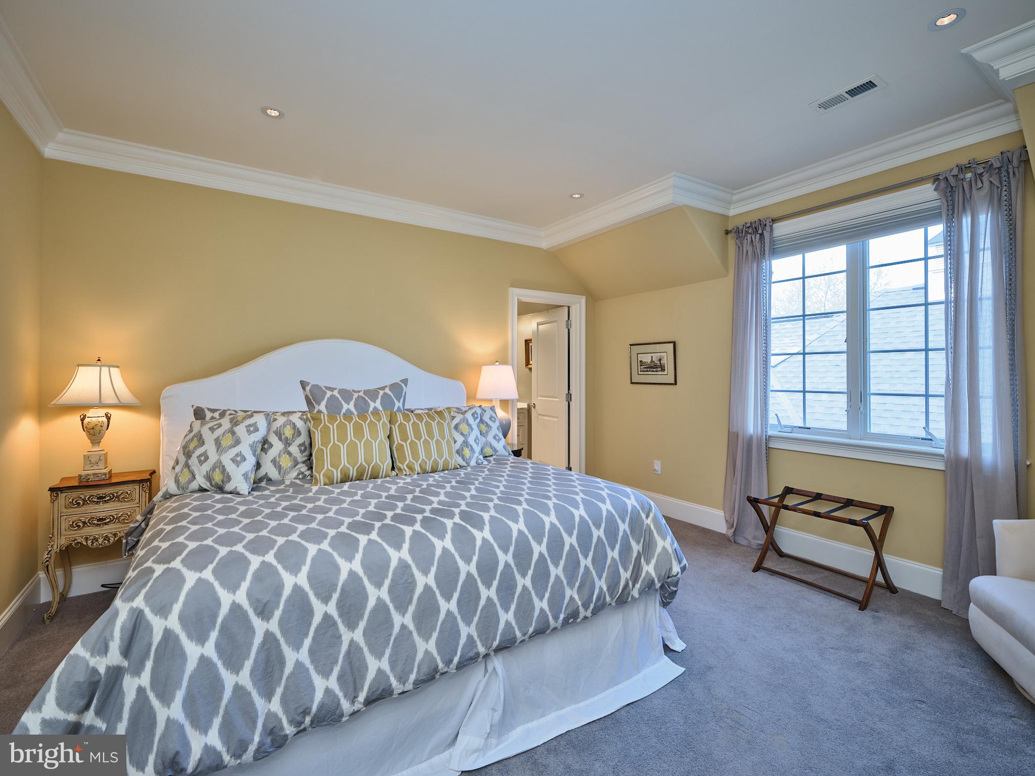 HAVERFORD RESERVE - Residential