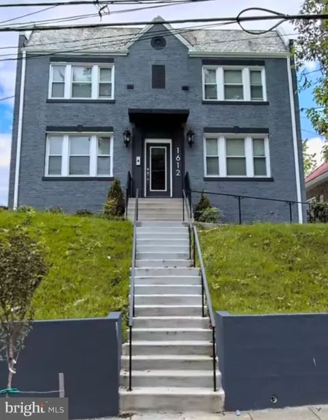MLS: DCDC2185698