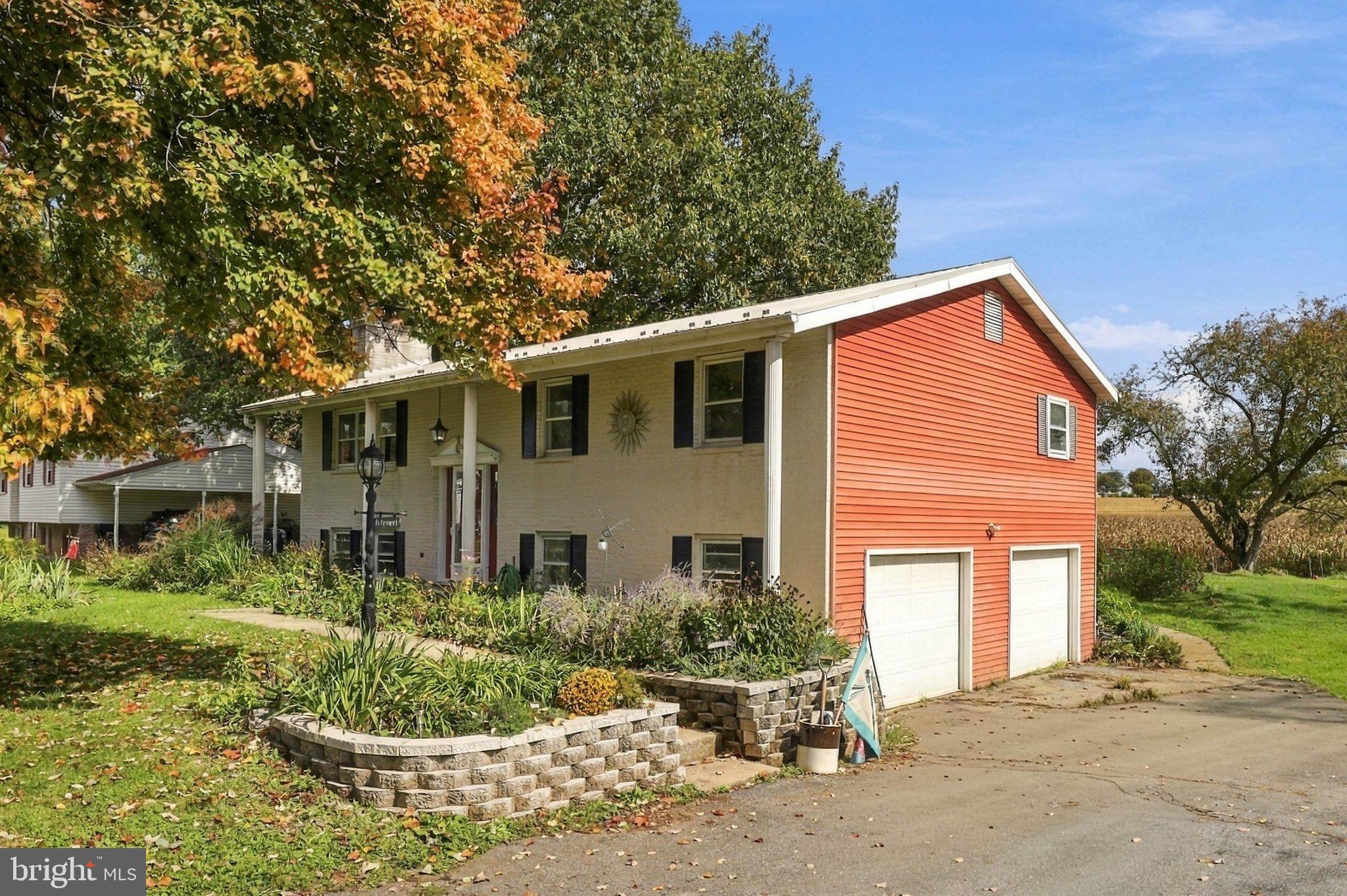 2960 ORCHARD LANE