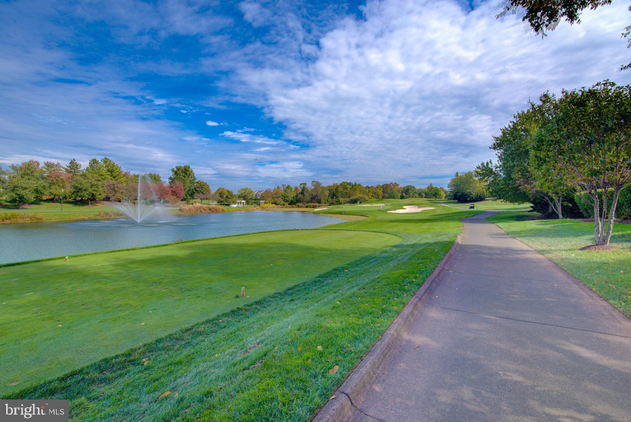 RIVER CREEK - Residential