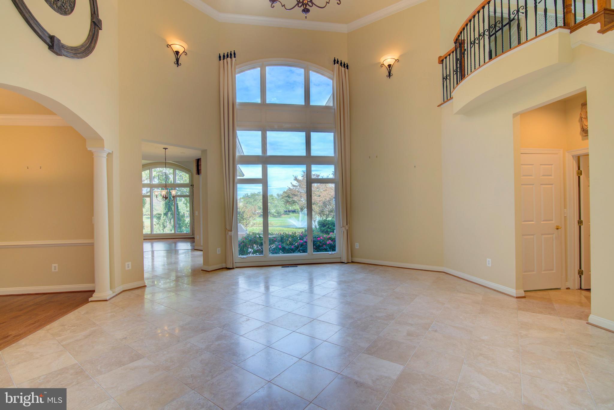 RIVER CREEK - Residential