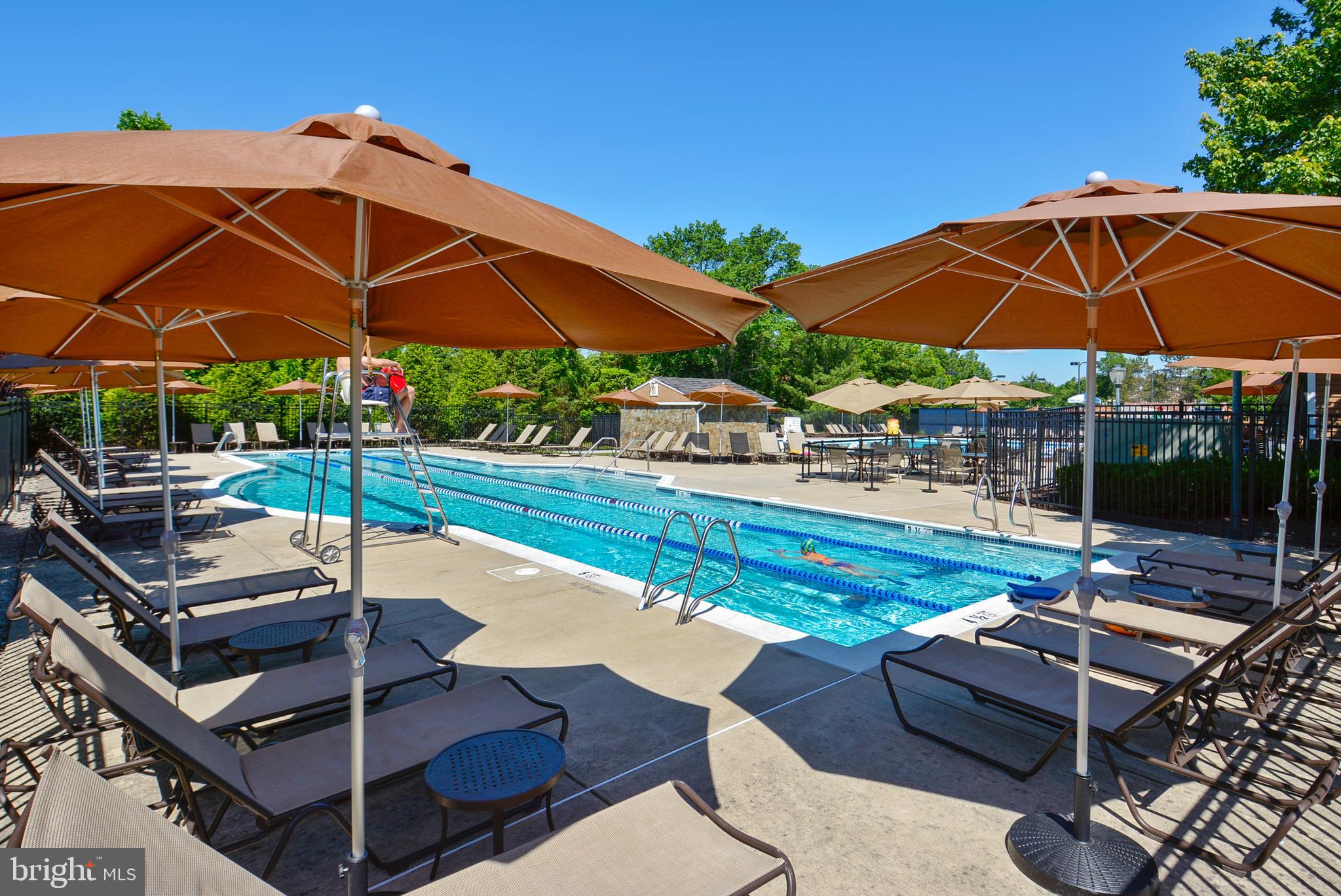 RIVER CREEK - Residential