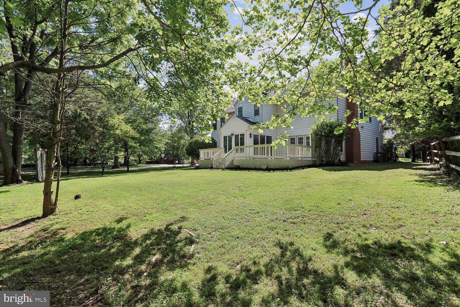 ROSE HILL FALLS - Residential