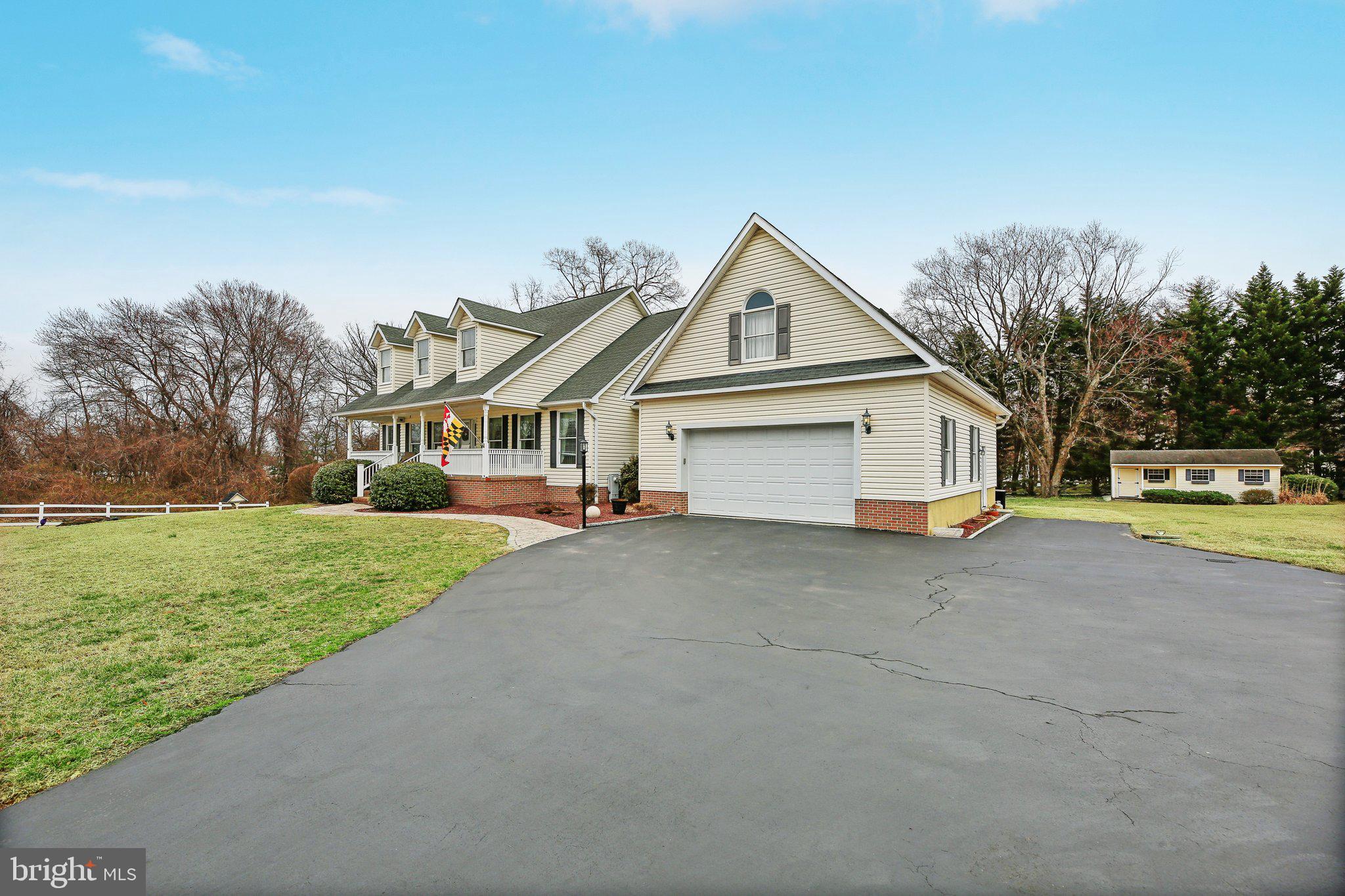 PARADISE BEACH - Residential