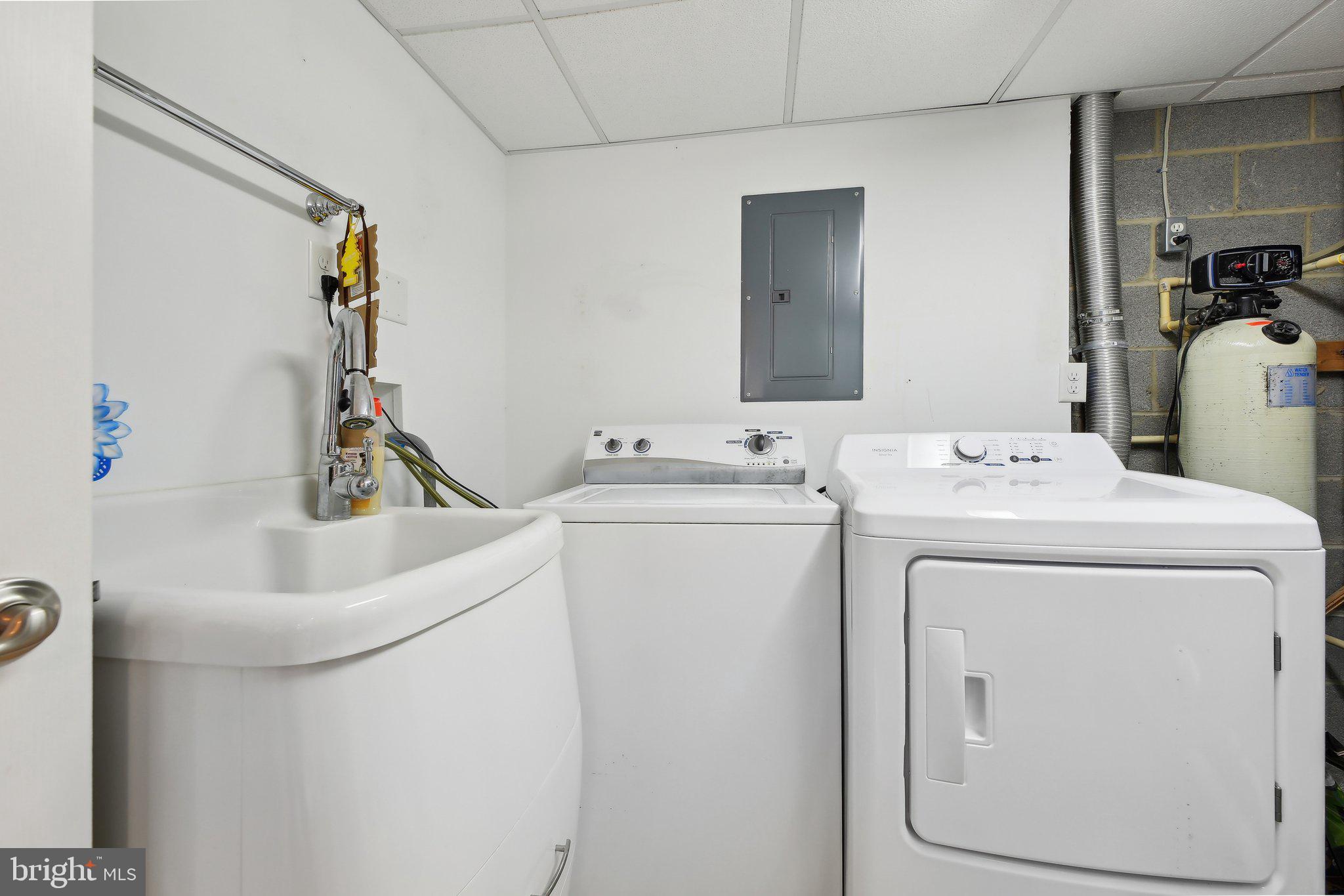 PARADISE BEACH - Residential