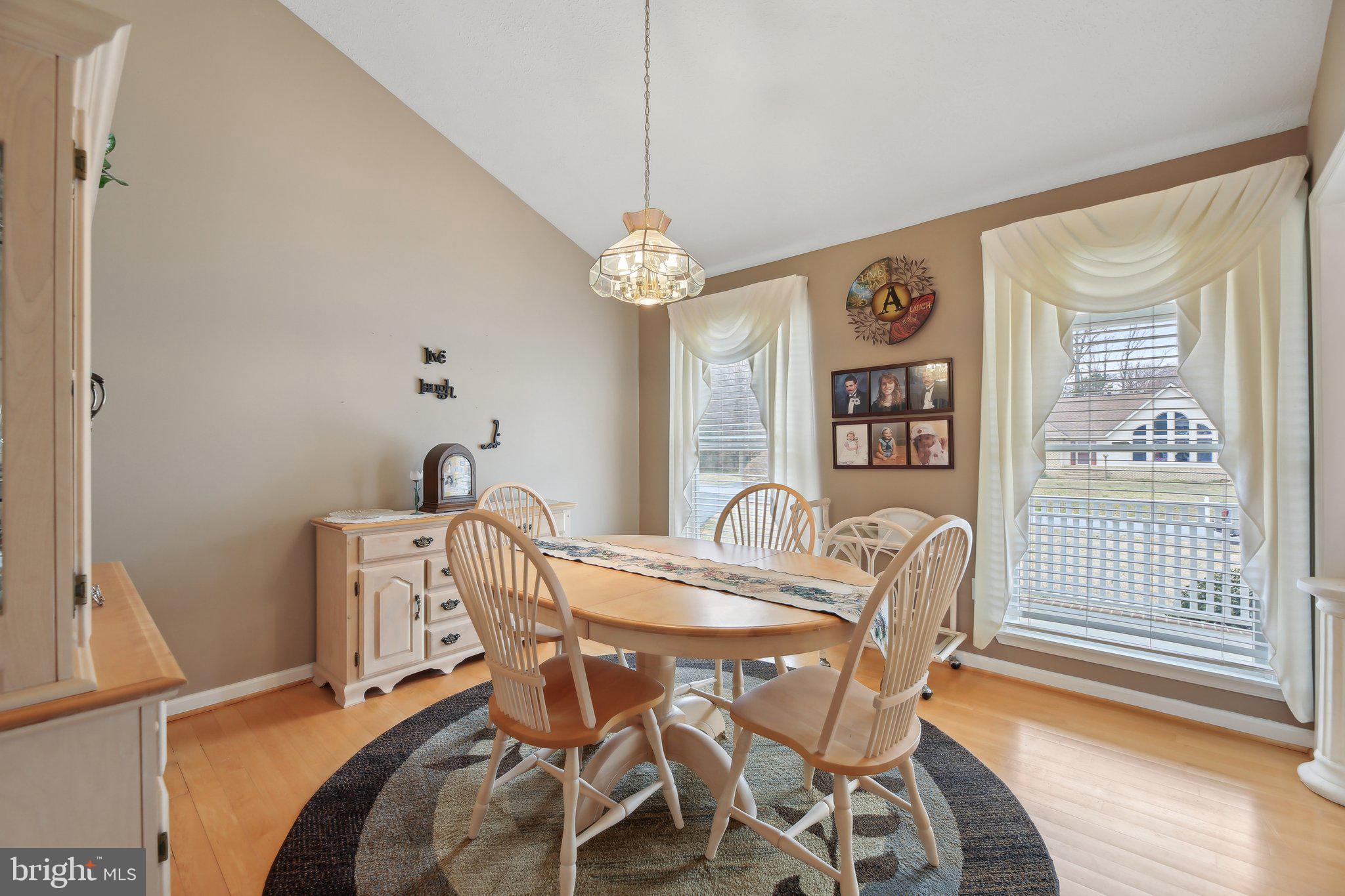 PARADISE BEACH - Residential