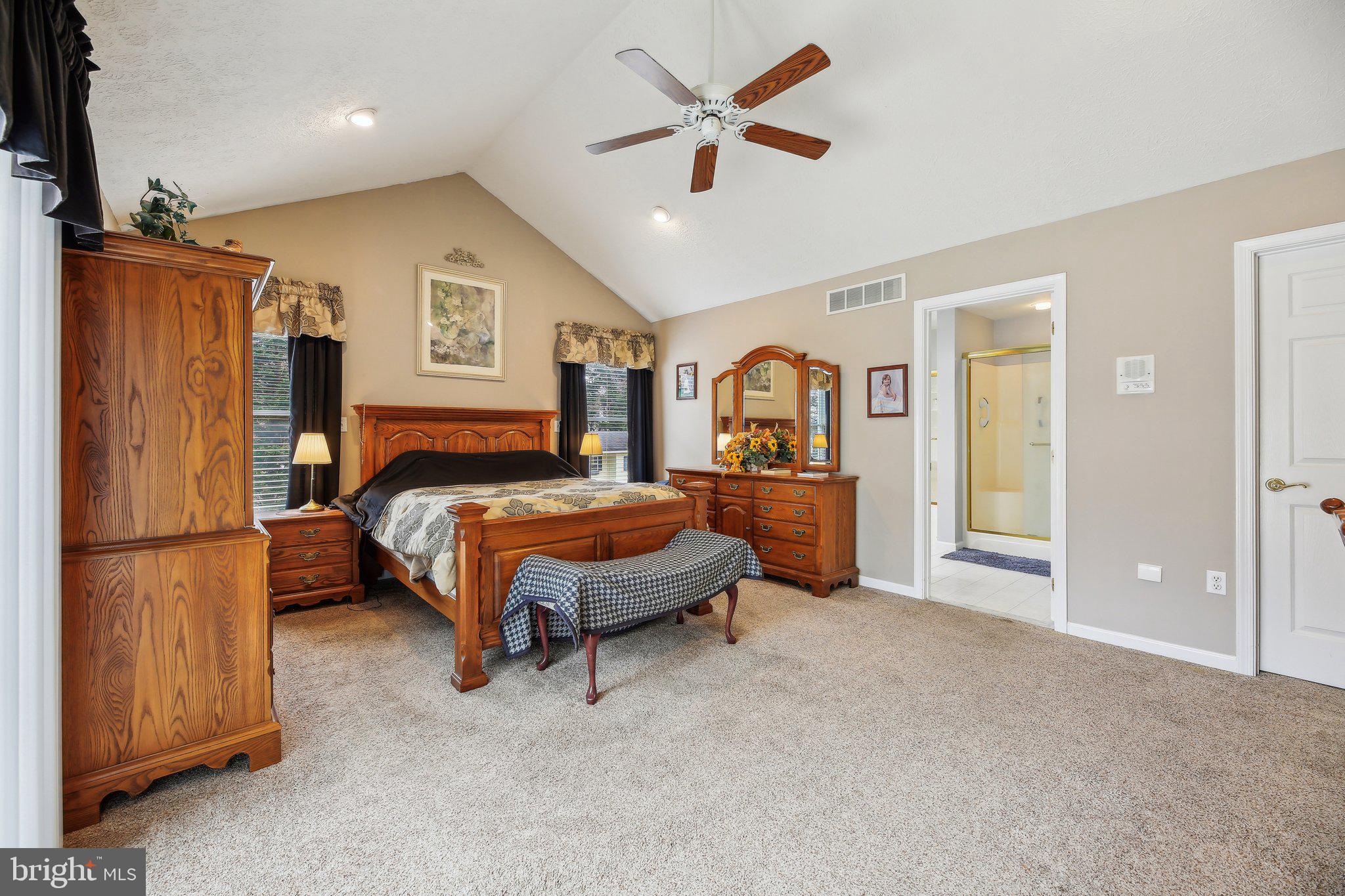 PARADISE BEACH - Residential