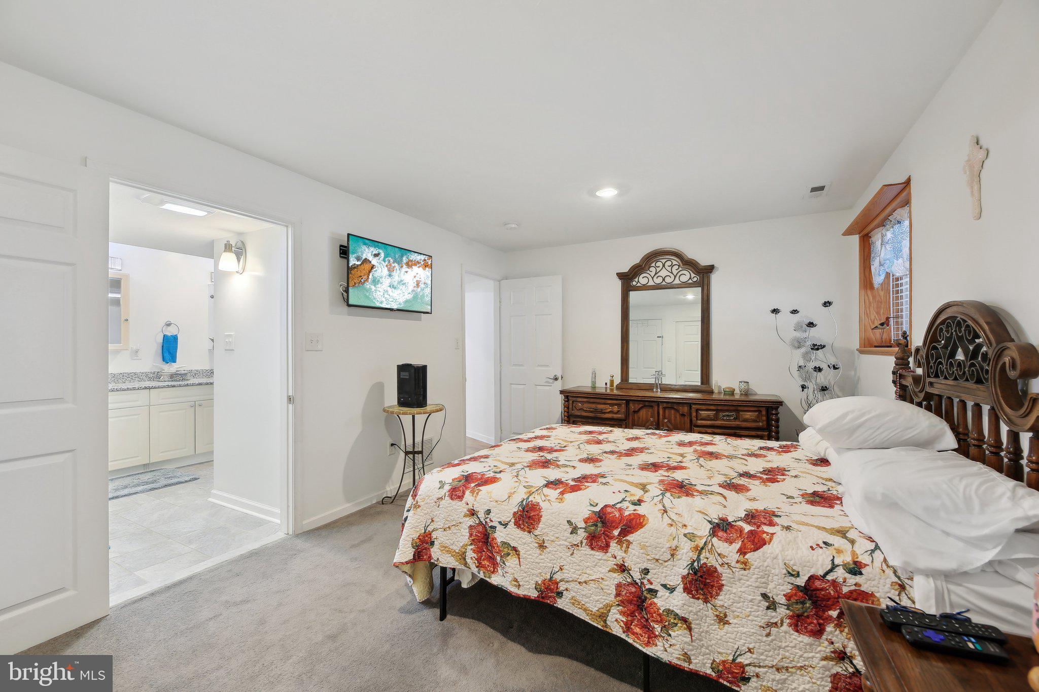 PARADISE BEACH - Residential