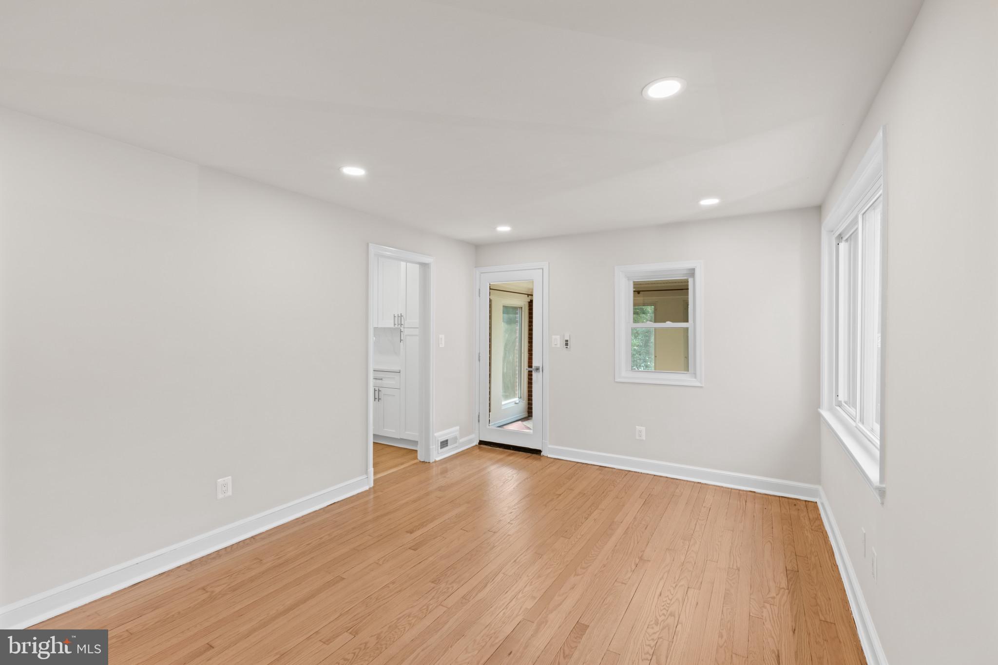 TAKOMA PARK - Residential Lease