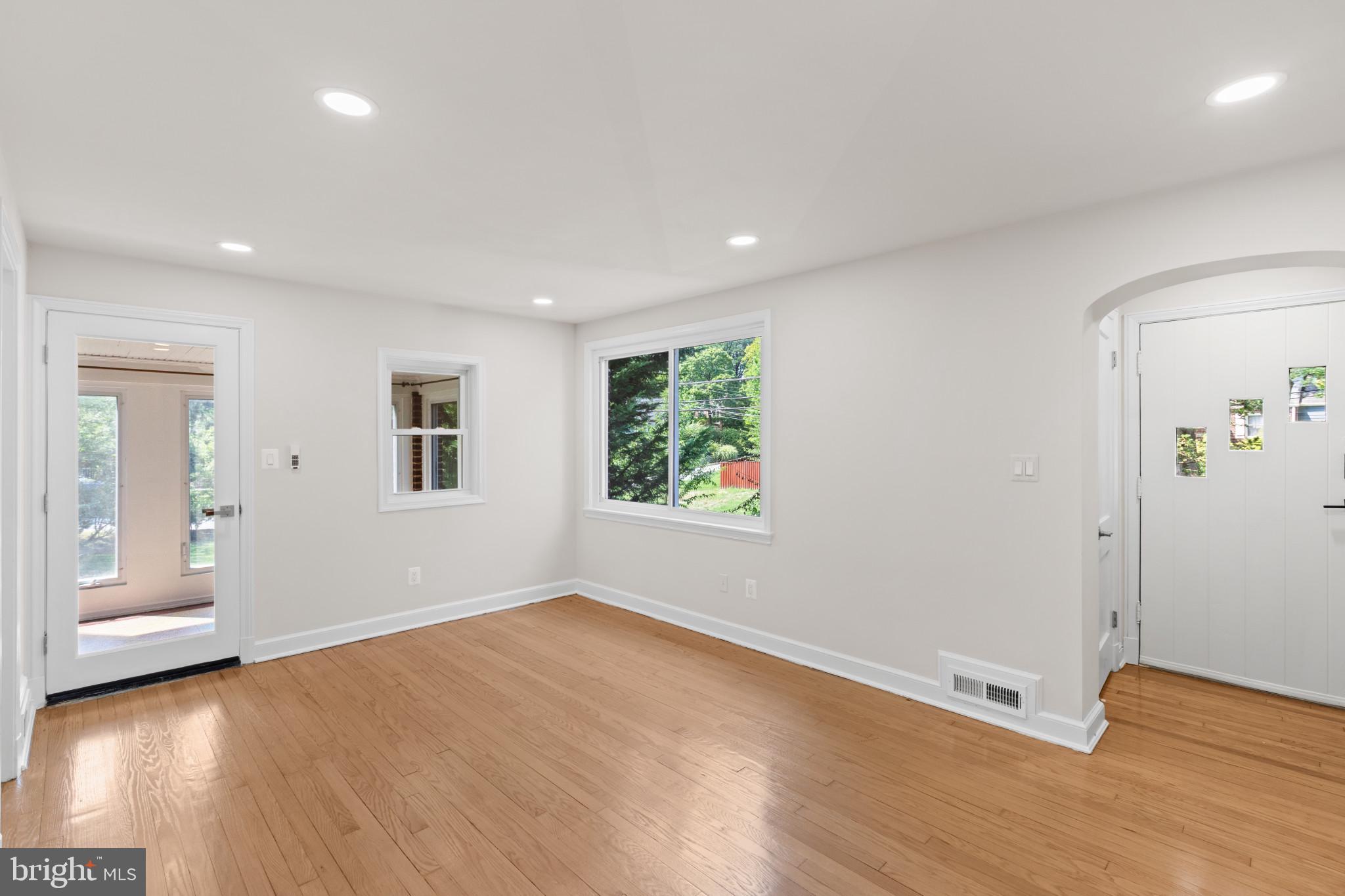TAKOMA PARK - Residential Lease