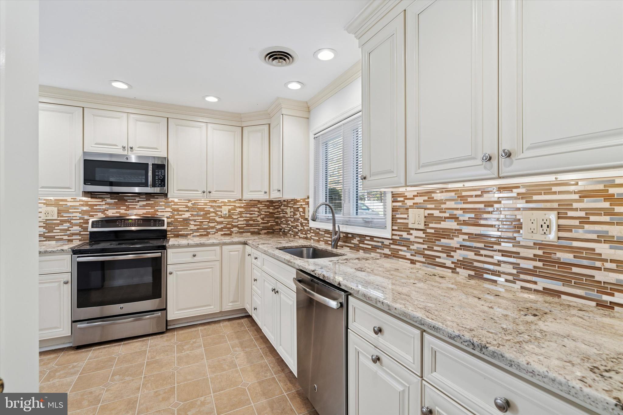 HERSHEYS MILL - Residential