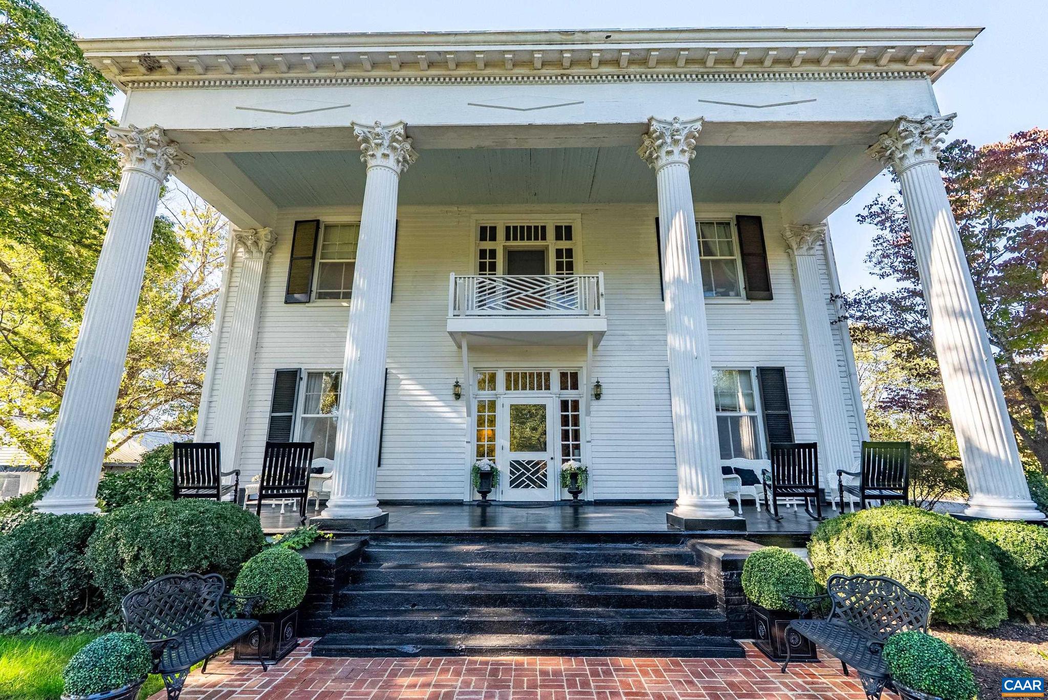 116 WINRIDGE DR