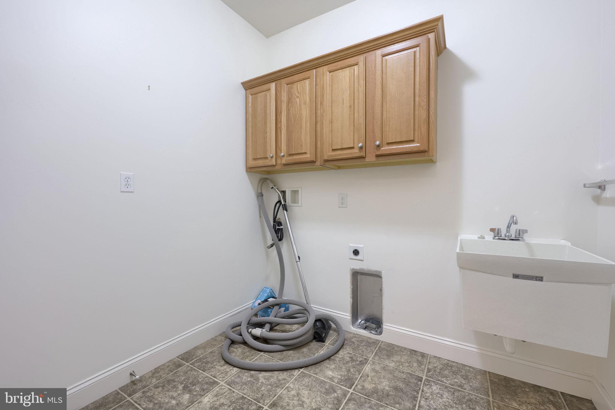 PARK RIDGE CROSSING - Residential