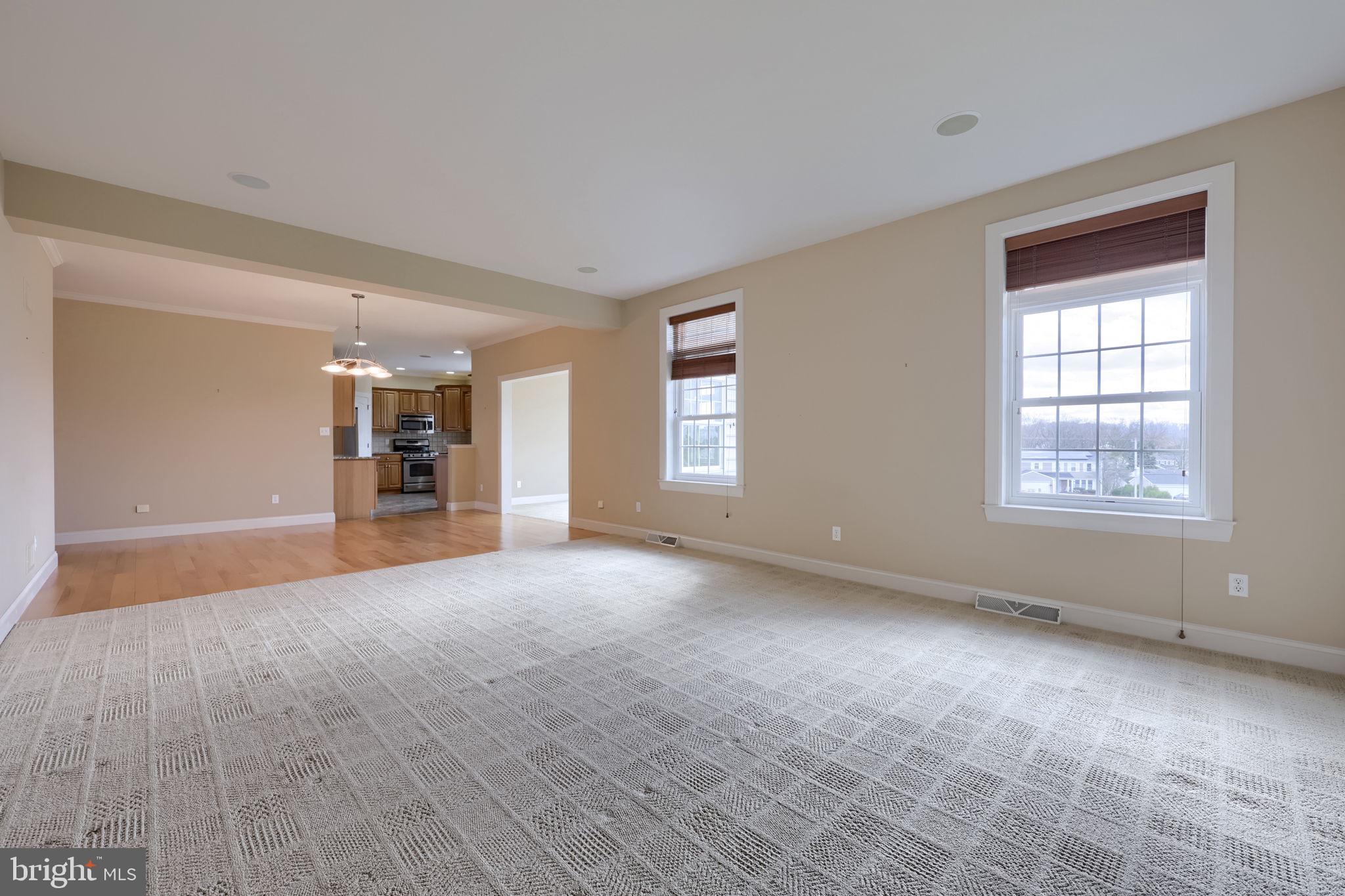 PARK RIDGE CROSSING - Residential