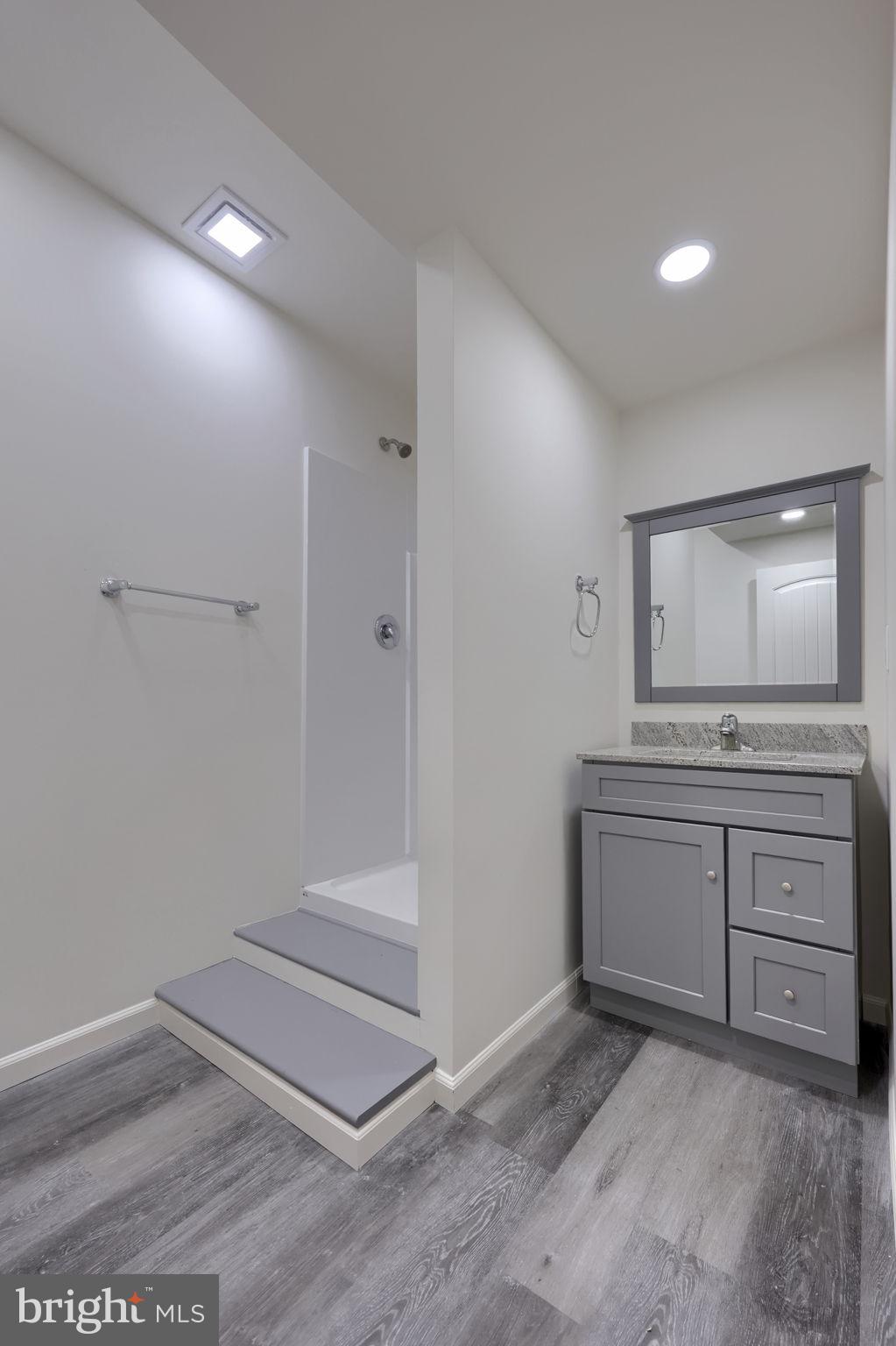 PARK RIDGE CROSSING - Residential