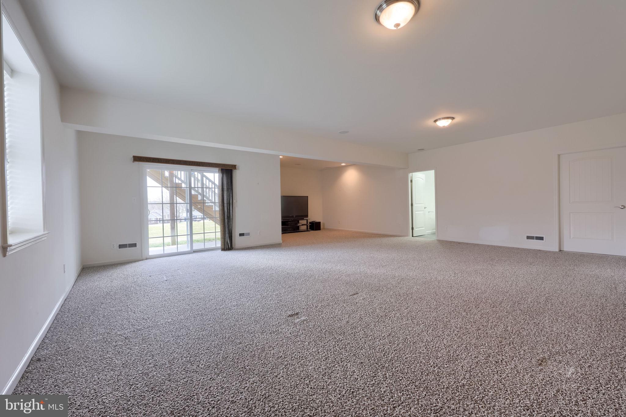 PARK RIDGE CROSSING - Residential