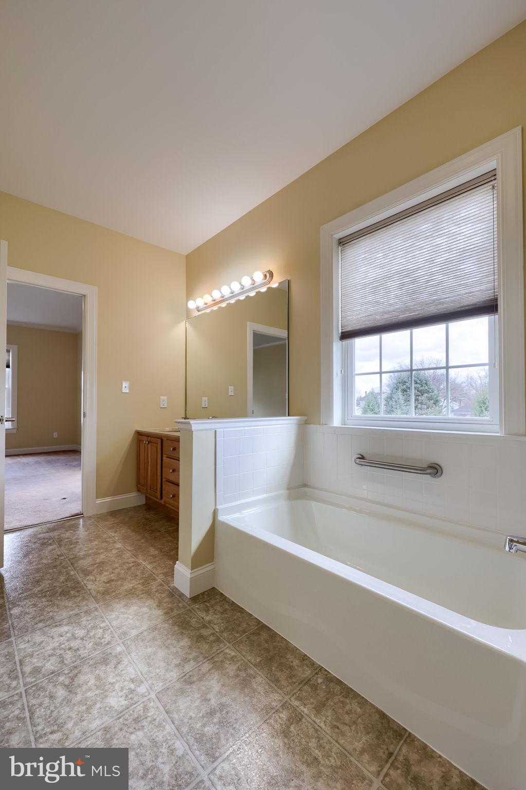 PARK RIDGE CROSSING - Residential