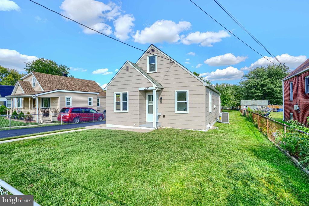 Photo of 2429 Plainfield Road, BALTIMORE, MD 21222 (MLS # MDBC2141450)