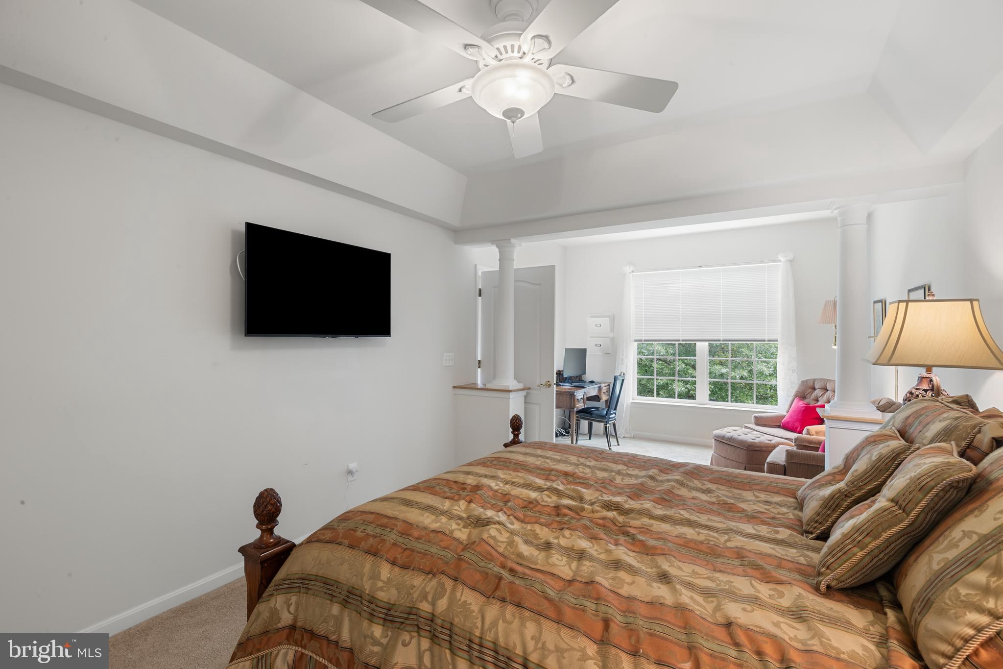 GATHERINGS AT LYNDWOOD - Residential