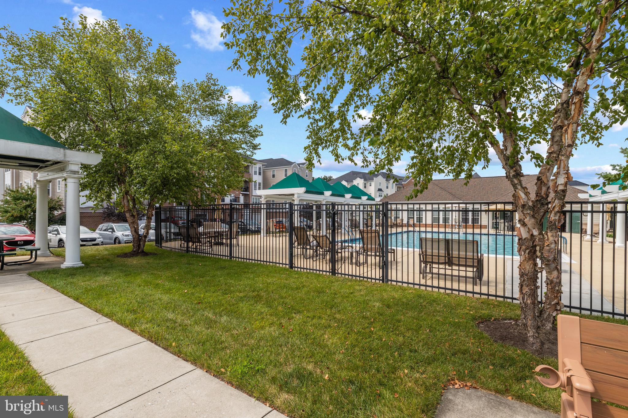 GATHERINGS AT LYNDWOOD - Residential