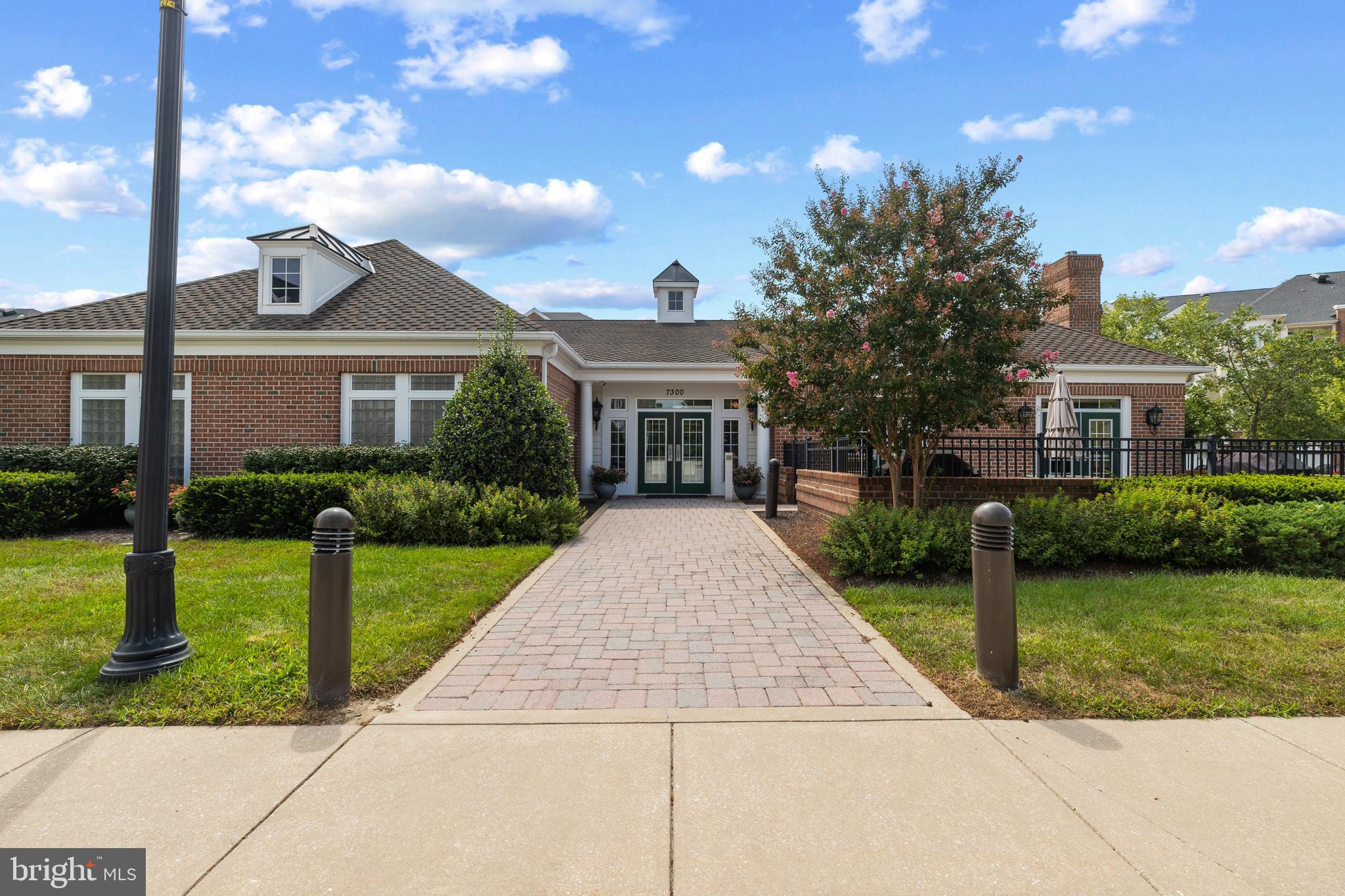 GATHERINGS AT LYNDWOOD - Residential