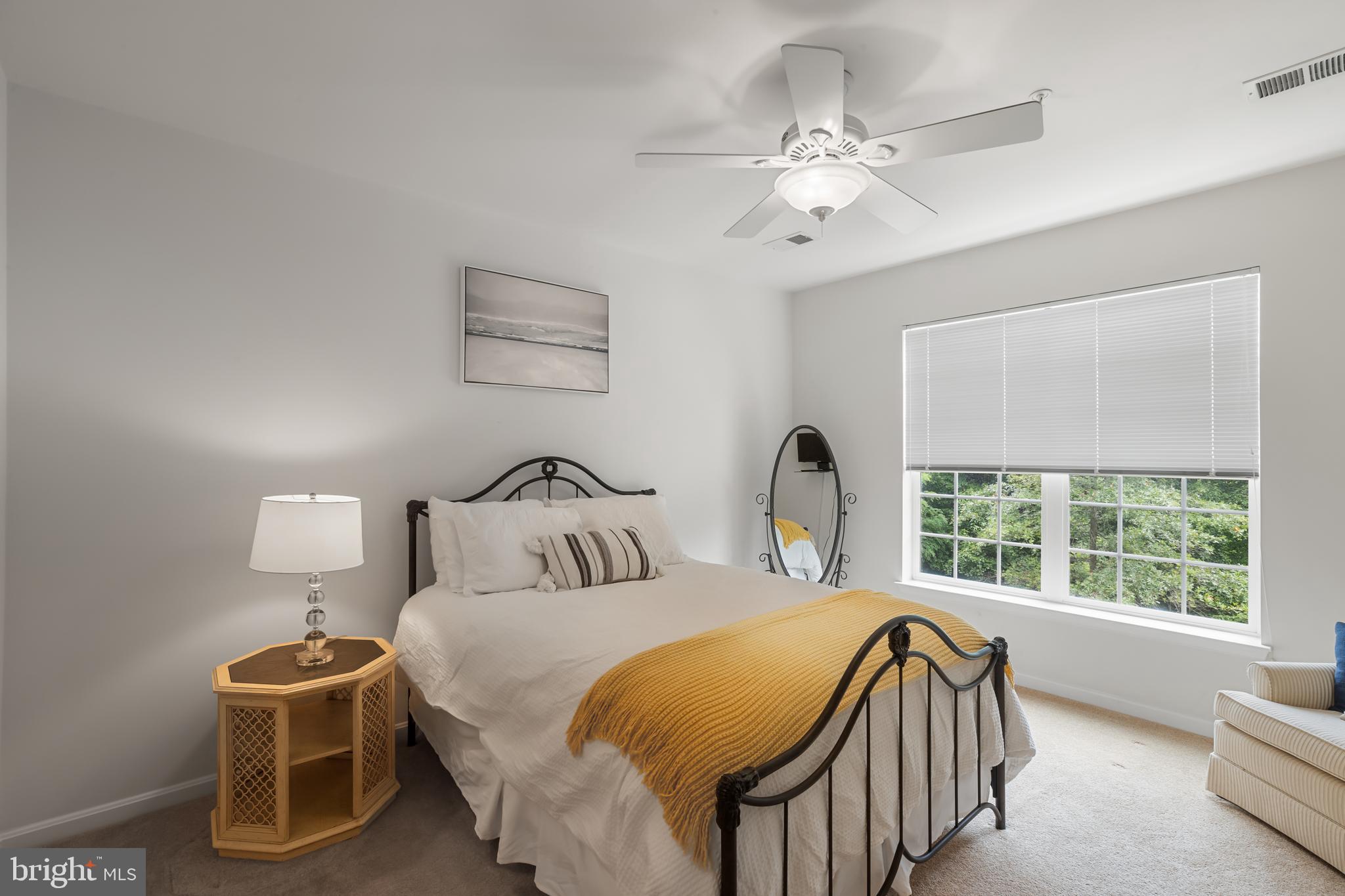 GATHERINGS AT LYNDWOOD - Residential