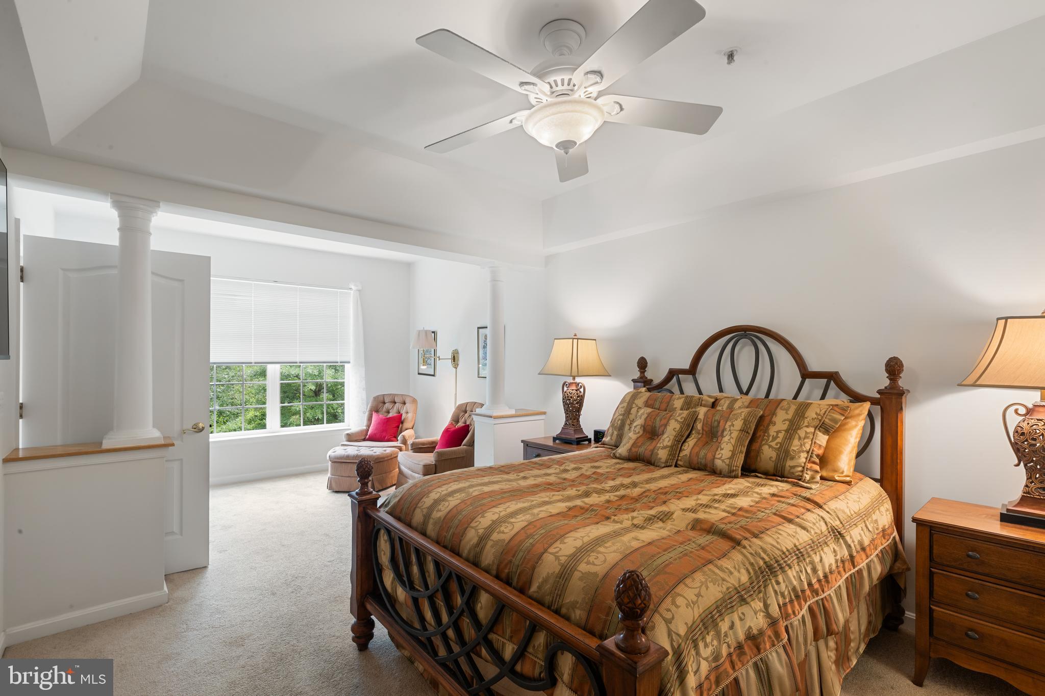 6155 SHADYWOOD ROAD 204