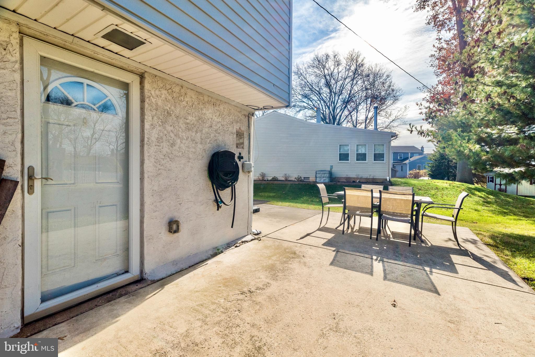 INGLEWOOD GDNS - Residential