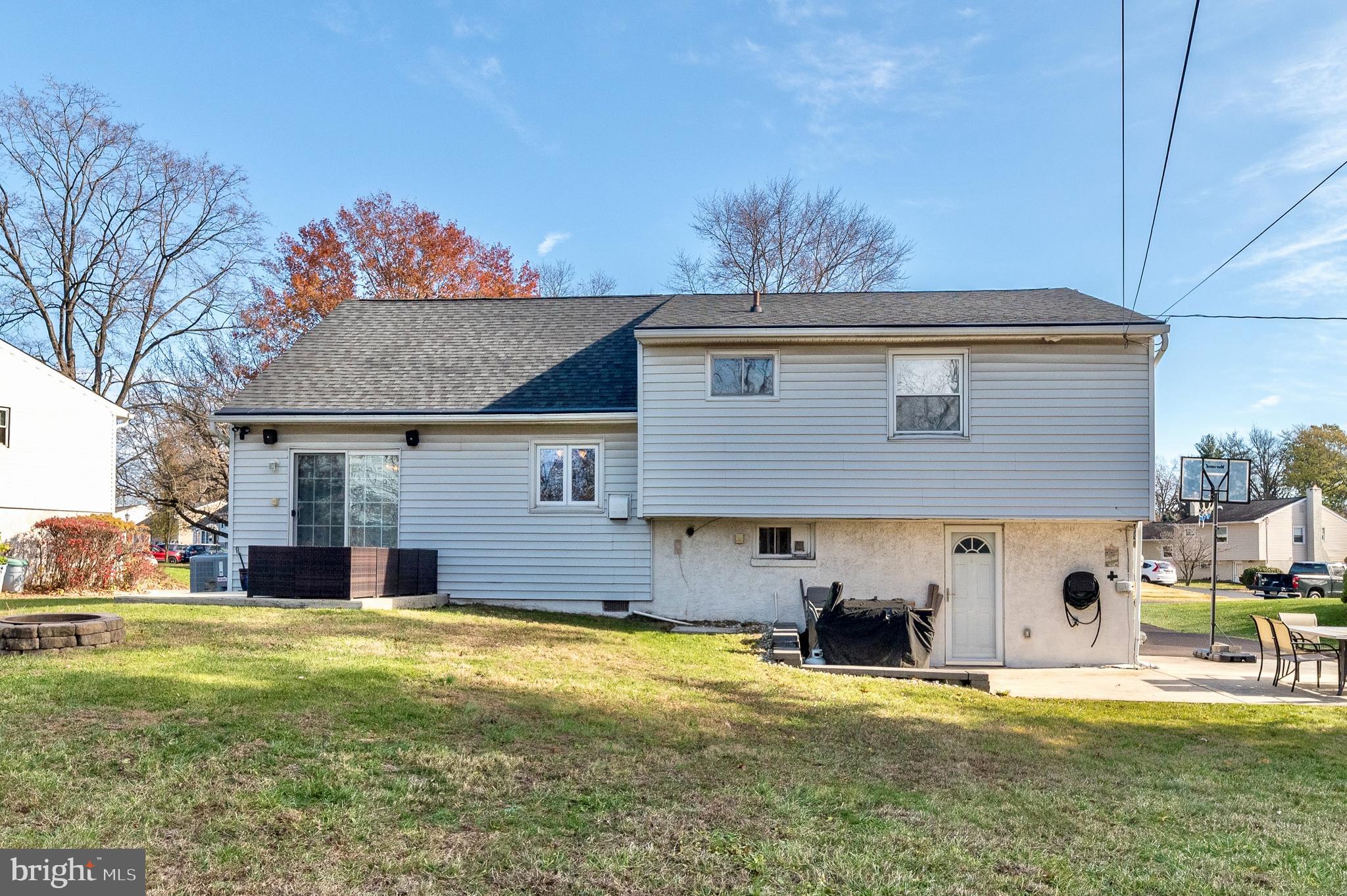 INGLEWOOD GDNS - Residential