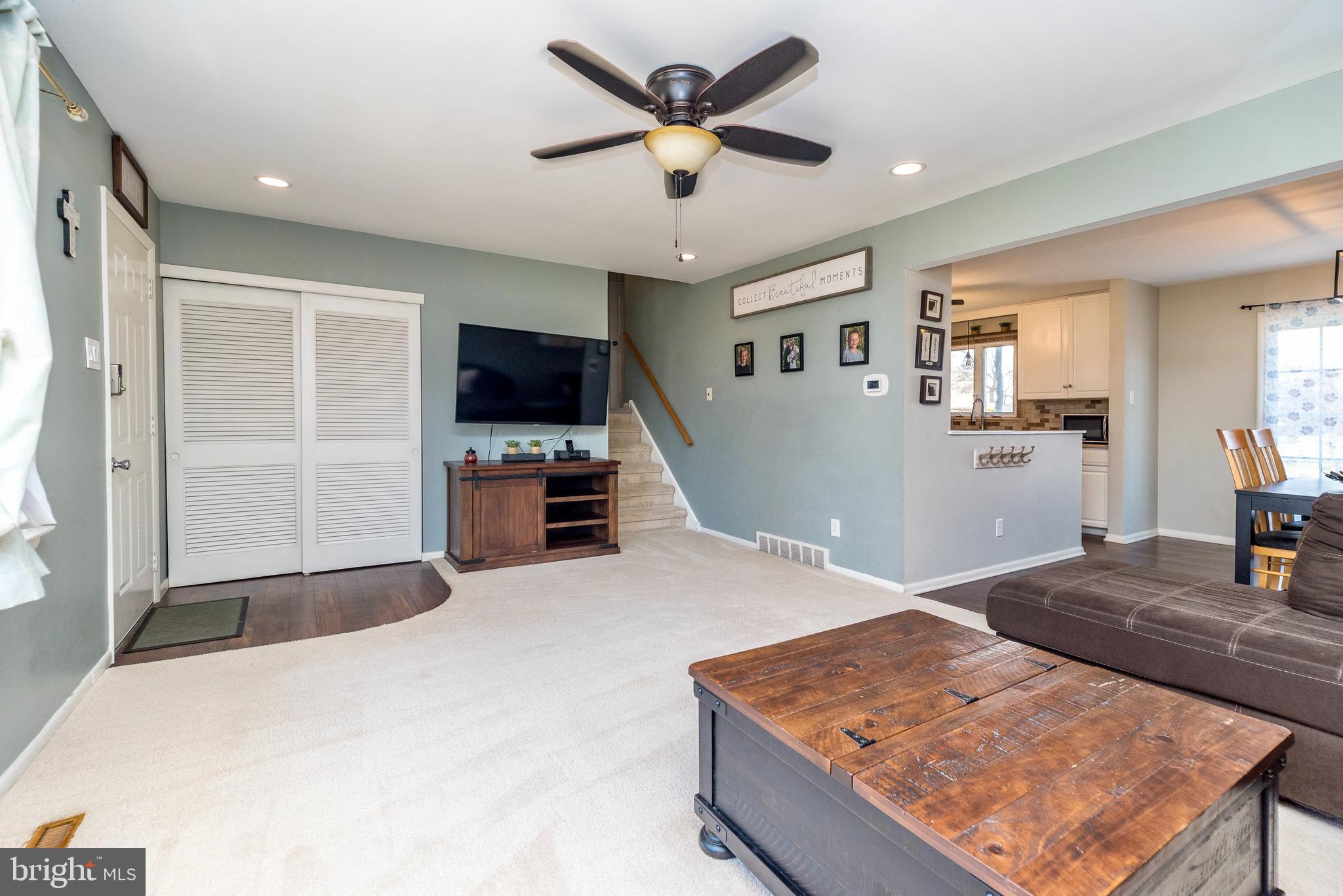 INGLEWOOD GDNS - Residential