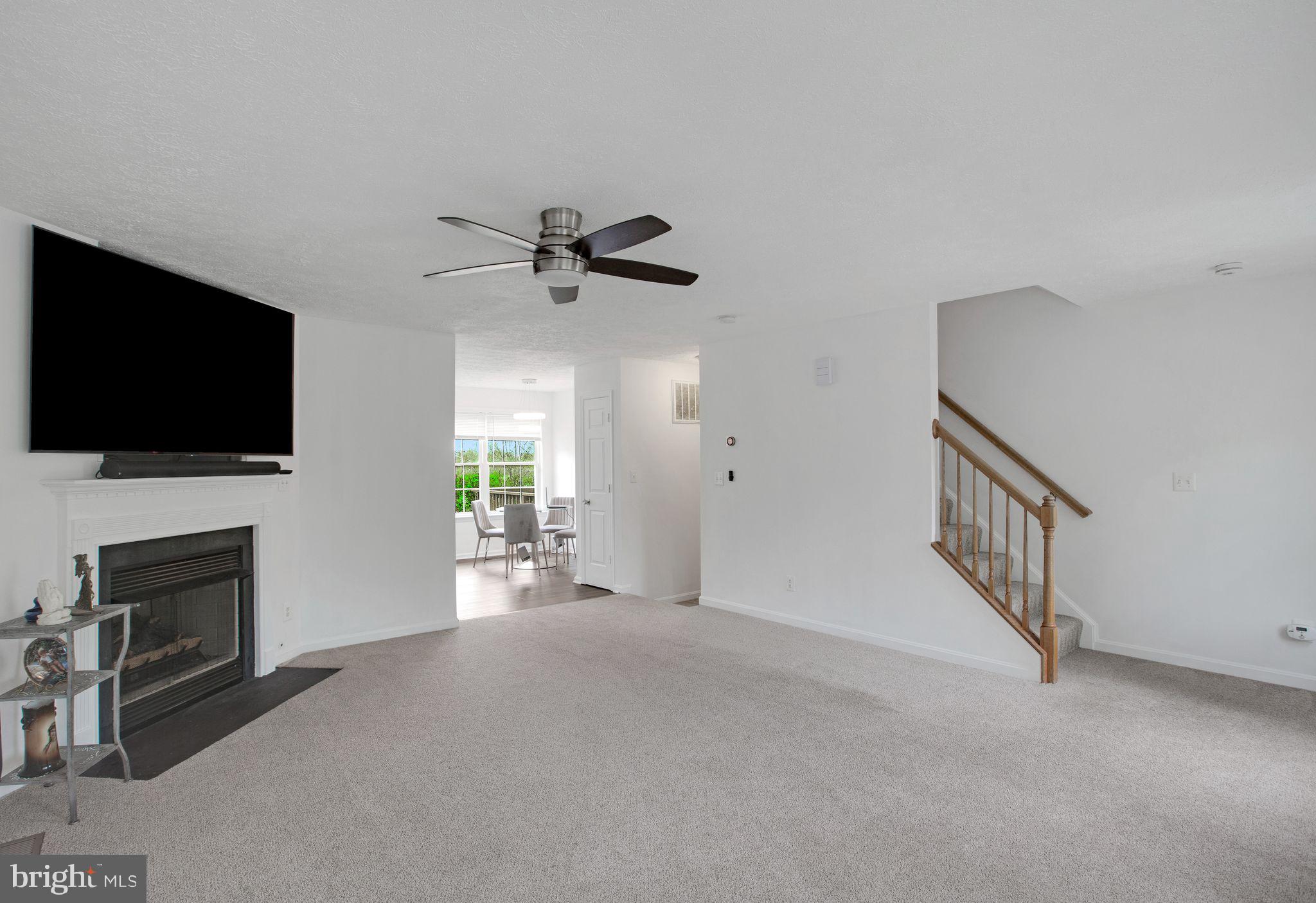 CHARLESTOWN COMMONS - Residential