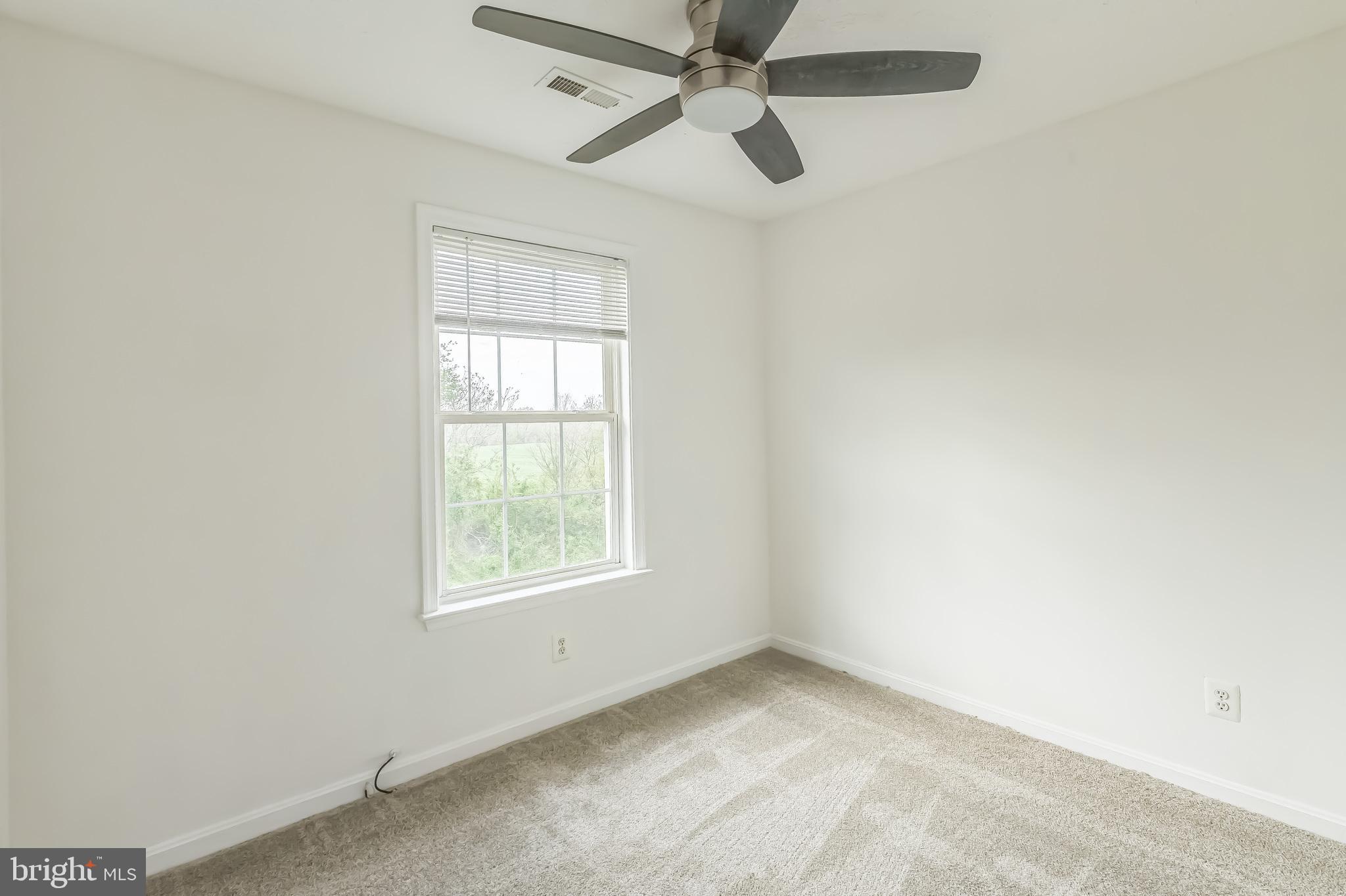 CHARLESTOWN COMMONS - Residential