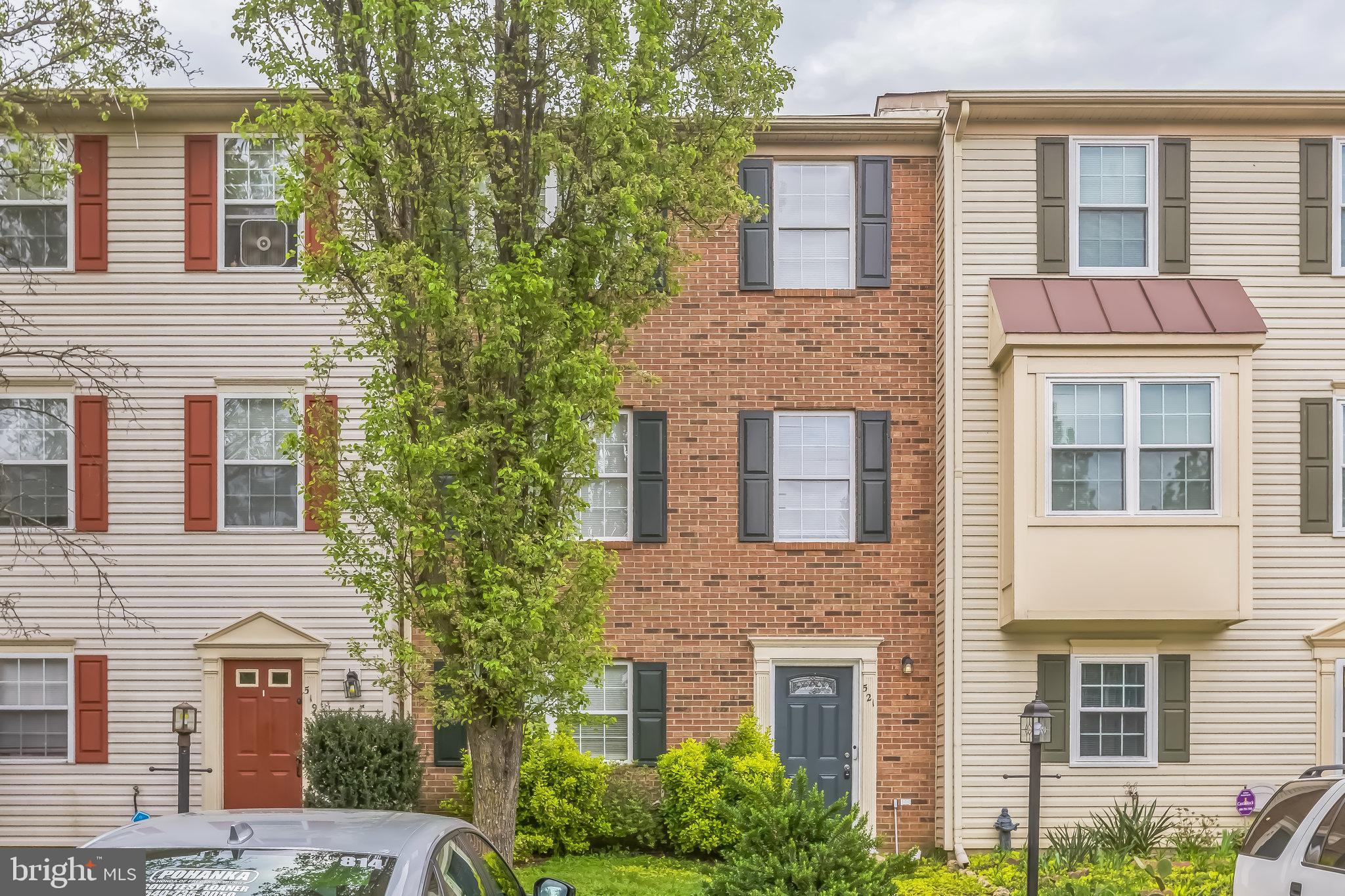 CHARLESTOWN COMMONS - Residential