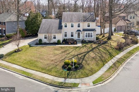 Homes For Sale - 24 Whitechapel Drive<br/> MOUNT LAUREL, NJ 08054