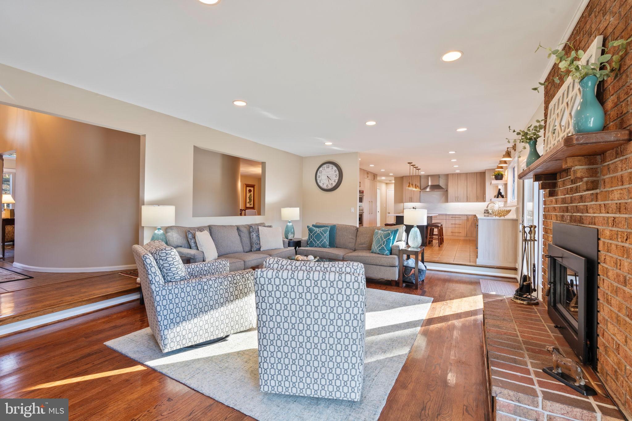 HIGHLANDS HUNT VALLEY - Residential