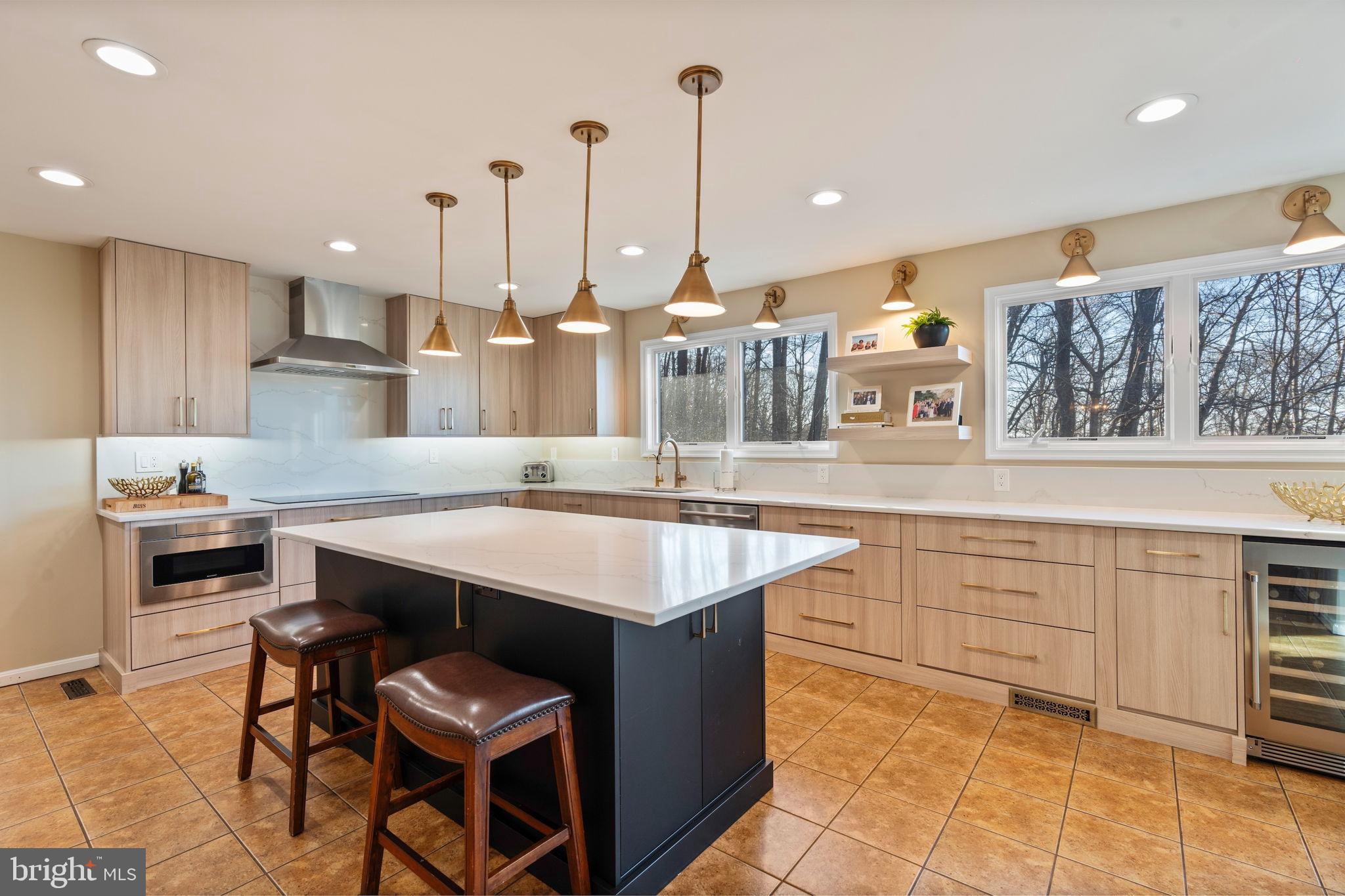 HIGHLANDS HUNT VALLEY - Residential