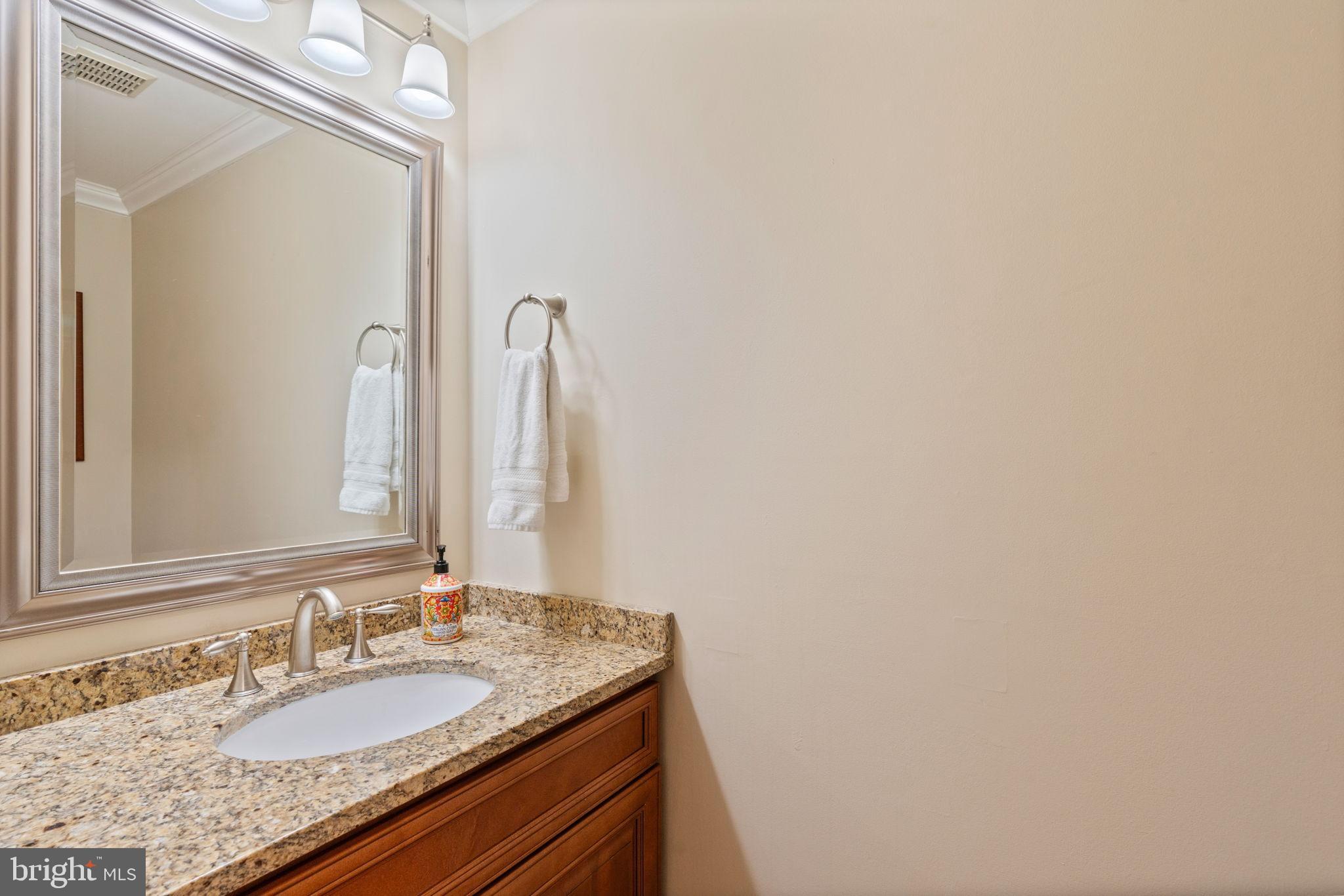 HIGHLANDS HUNT VALLEY - Residential