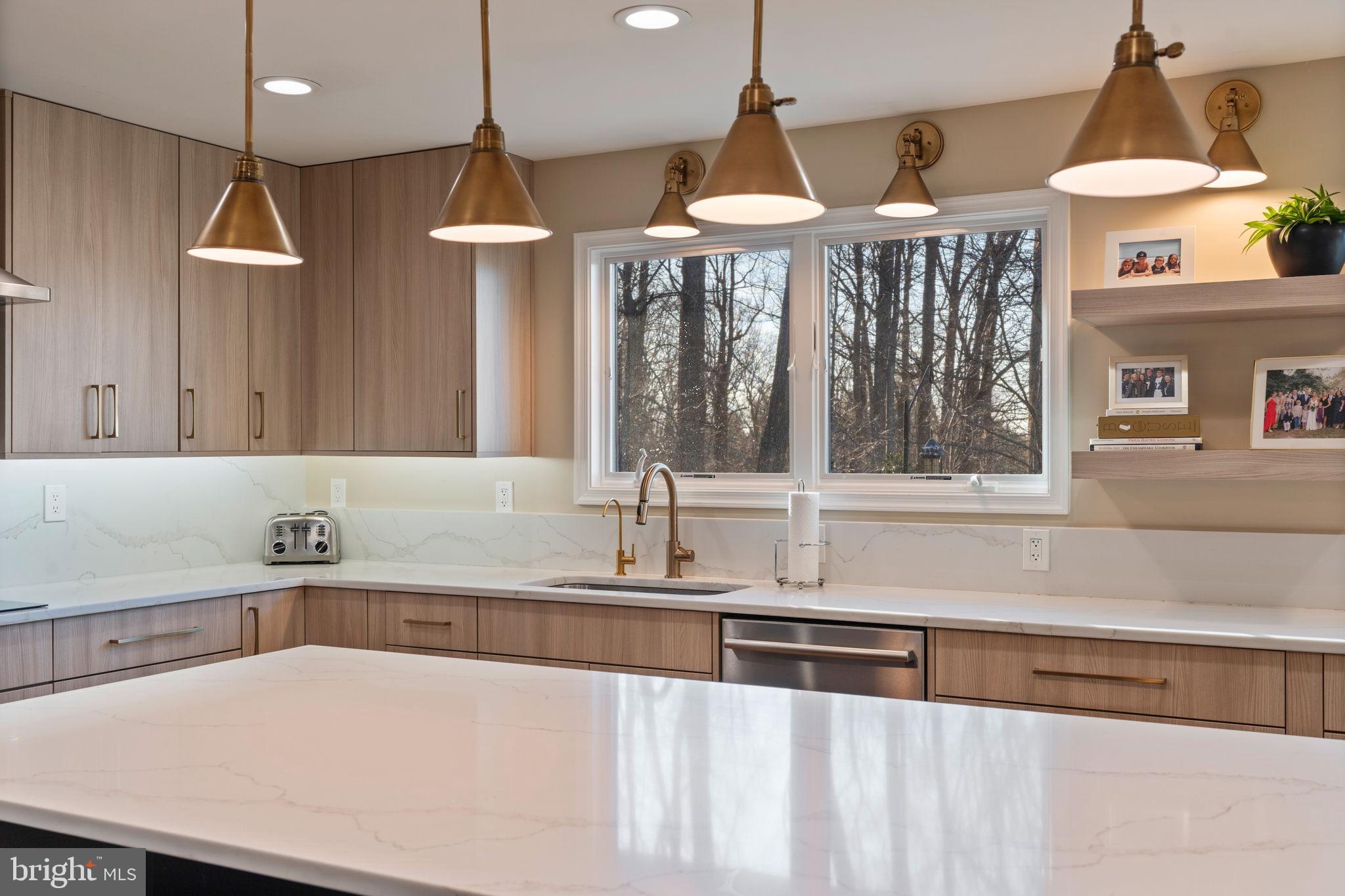 HIGHLANDS HUNT VALLEY - Residential