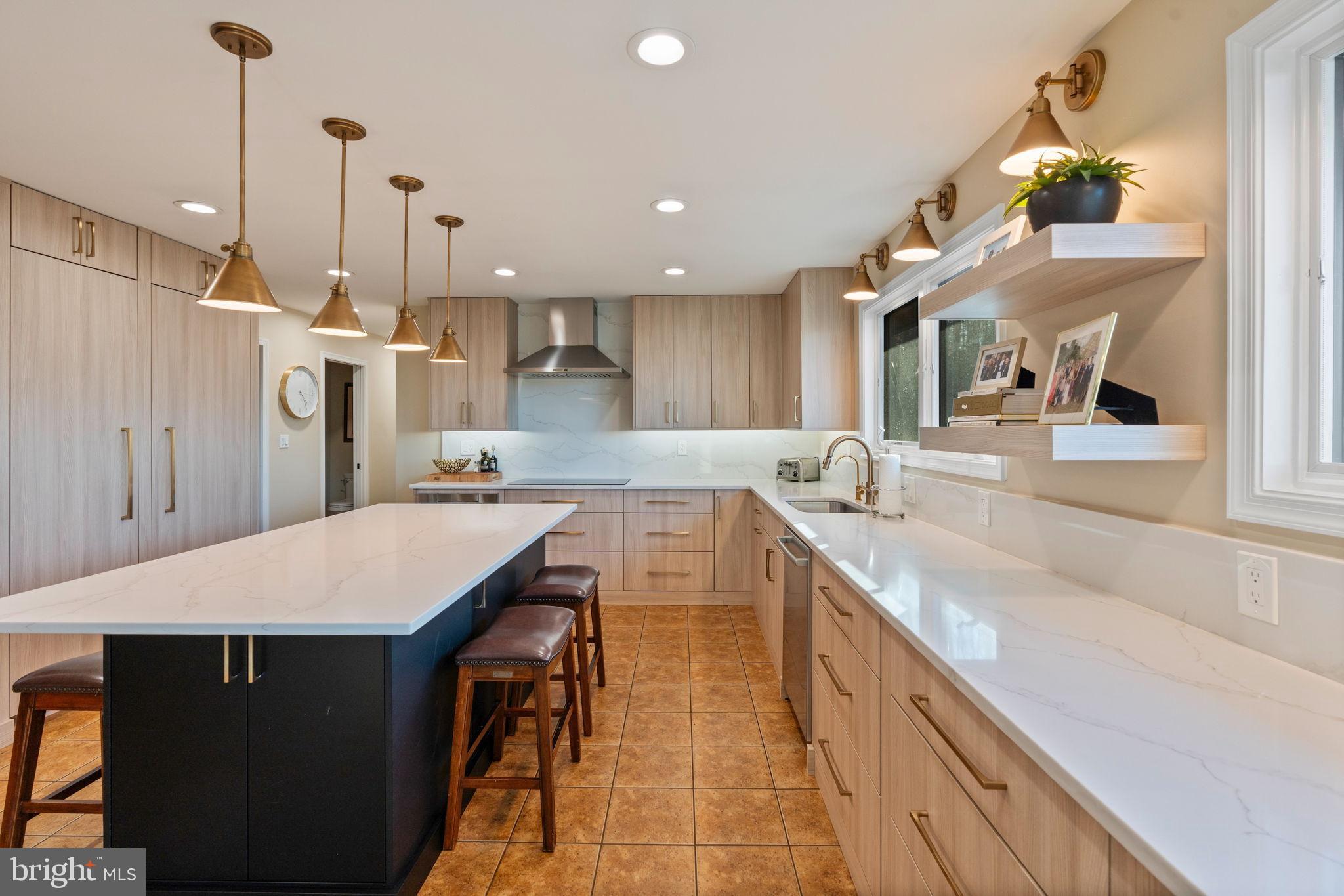 HIGHLANDS HUNT VALLEY - Residential