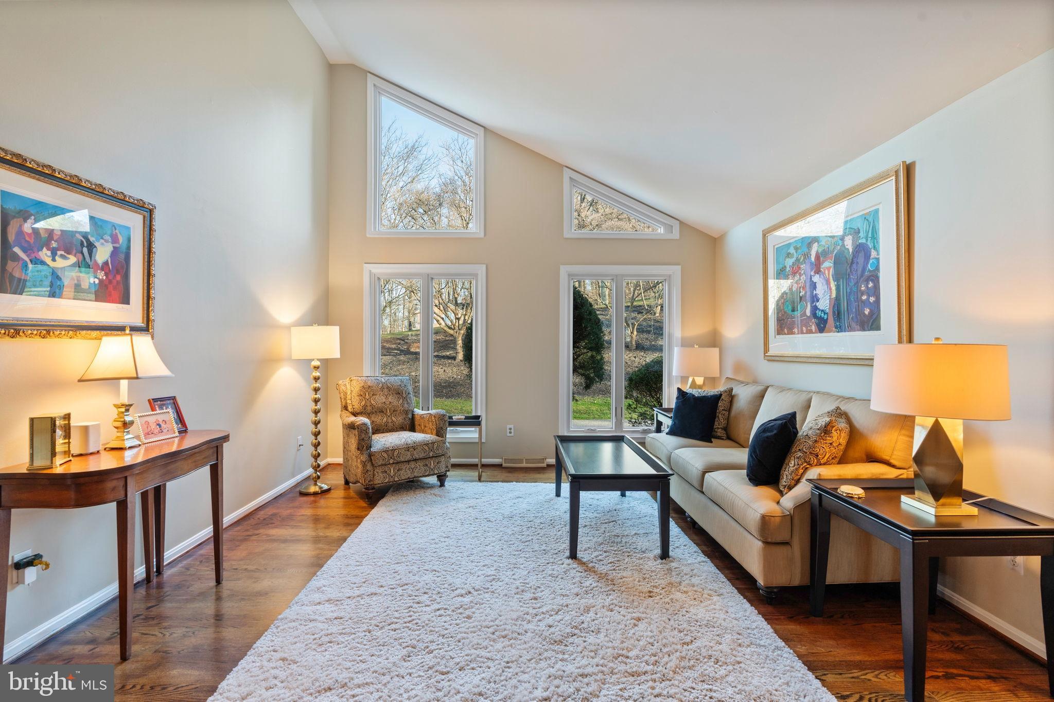 HIGHLANDS HUNT VALLEY - Residential