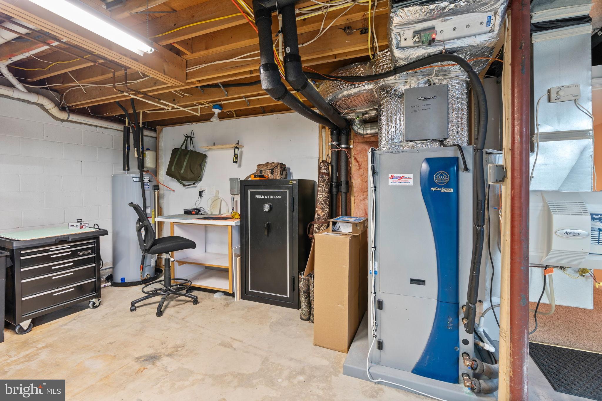 HIGHLANDS HUNT VALLEY - Residential