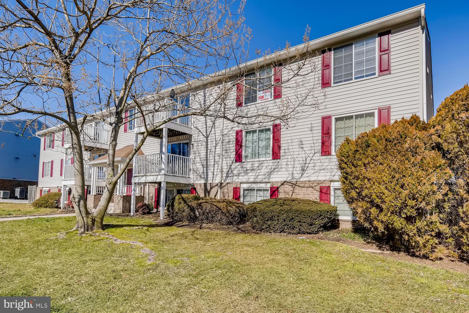 This two bedroom two bathroom penthouse condo is freshly painted and move in ready. The kitchen/living area is open concept. Separate laundry room with full sized newer washer and dryer. Master bedroom features a walk in closet and full bath. Second bedroom is located right across the hall from the second bath. The Chesterfield Garden community offers a large community pool-tennis courts-playground-walking trails-and basketball courts. Conveniently located close to Baltimore, Annapolis and BWI airport.