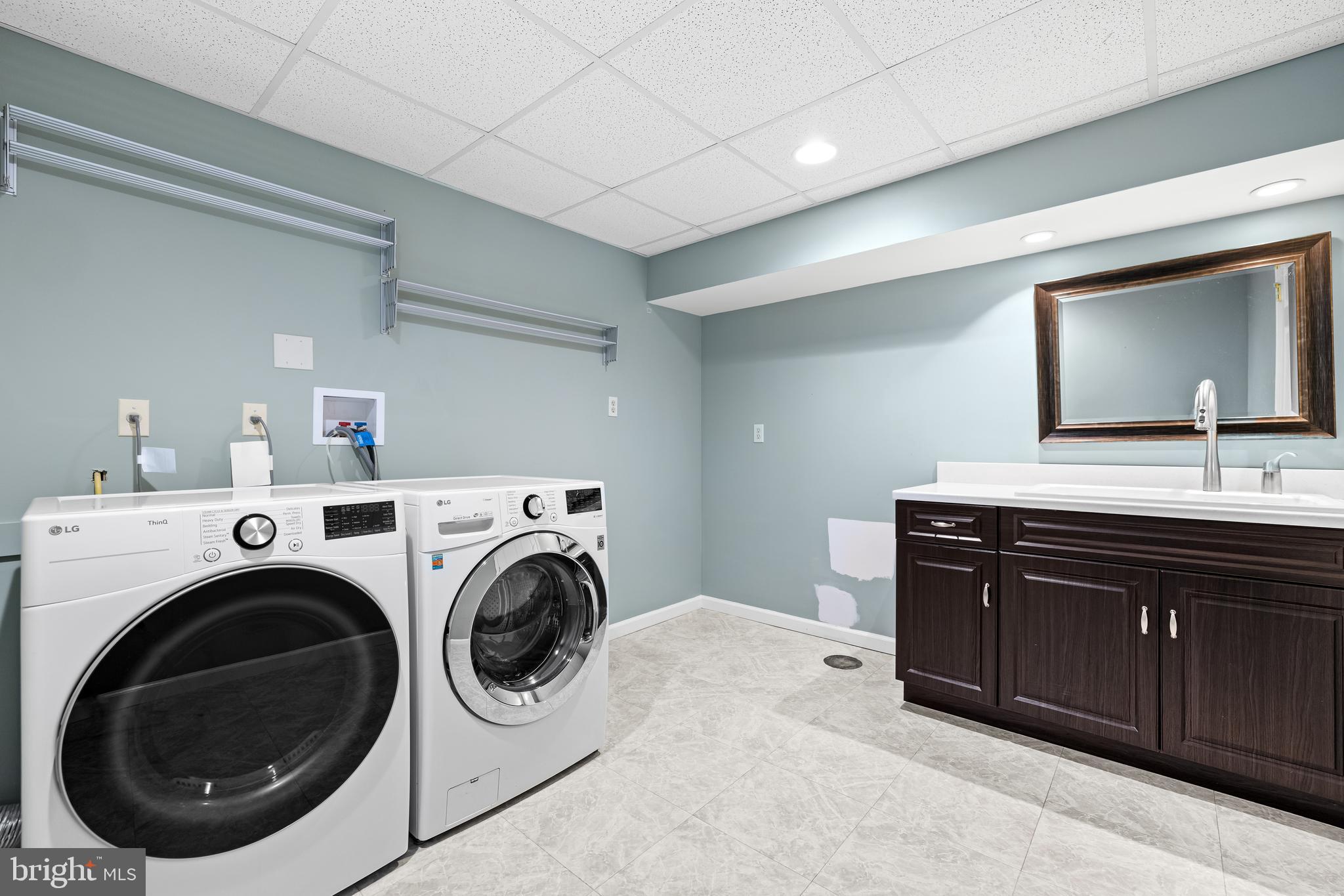 PLEASANT FIELDS - Residential